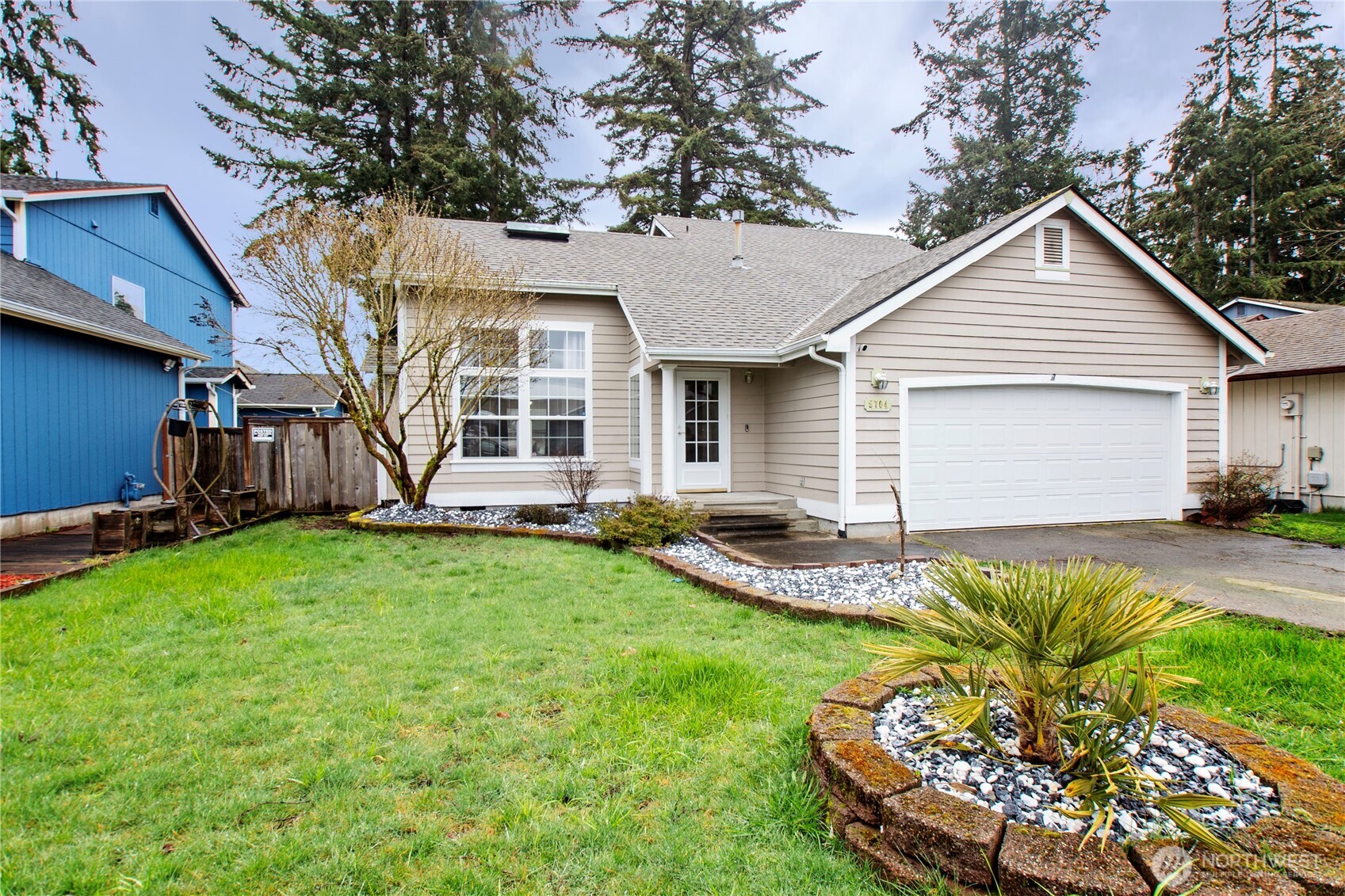 5704 58th Court Property Photo