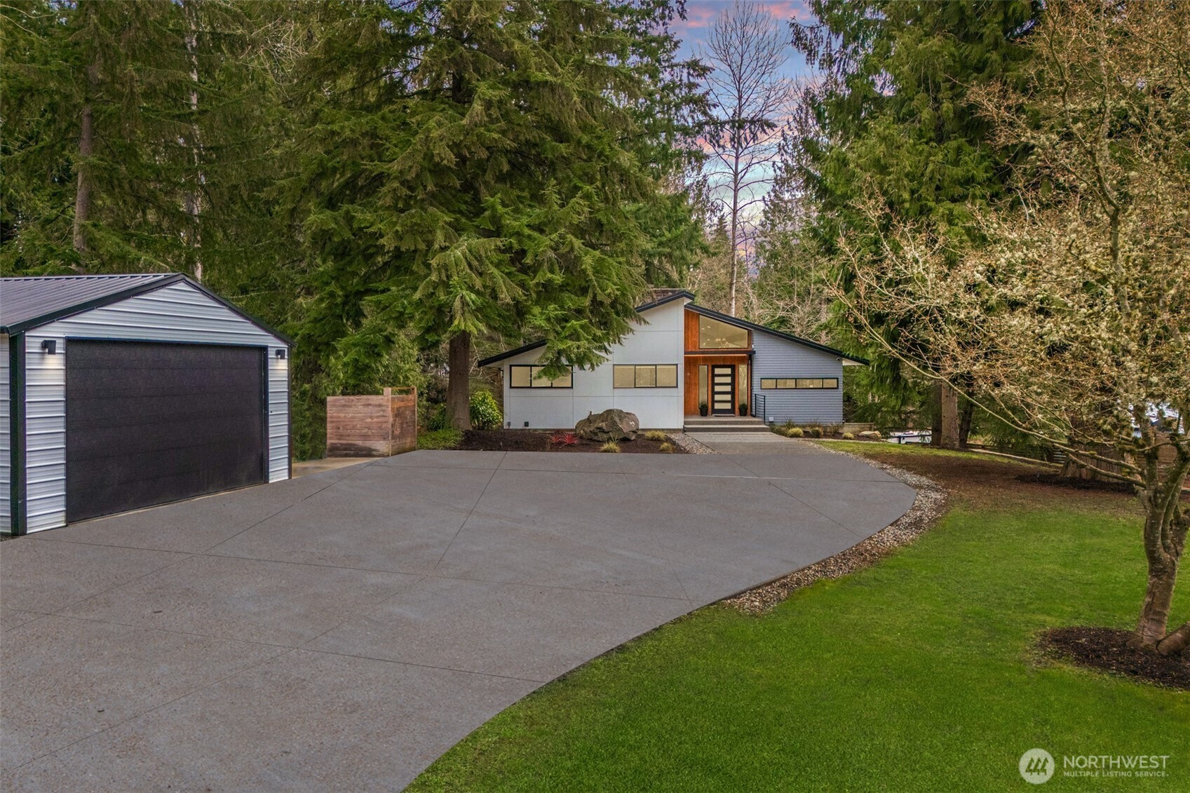 19615 Se 320th Street Property Photo
