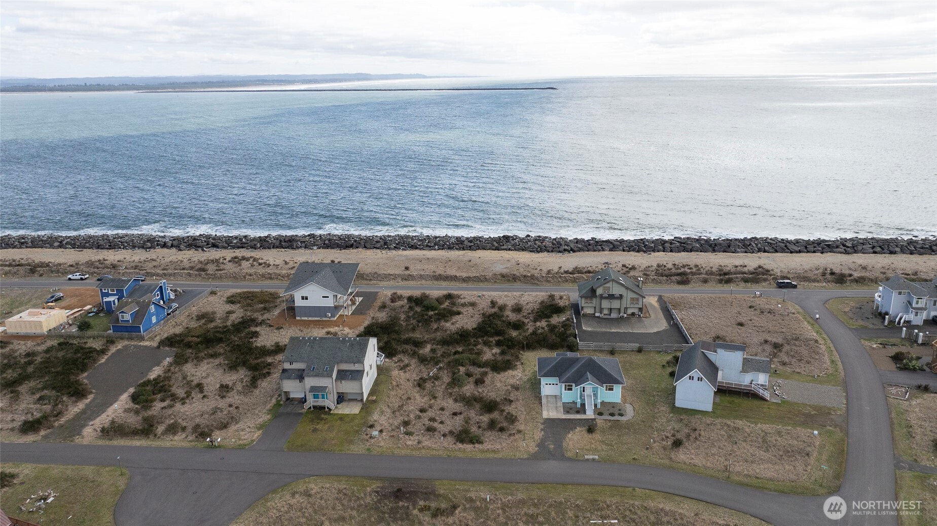 1493 E Ocean Shores Boulevard Property Photo 6