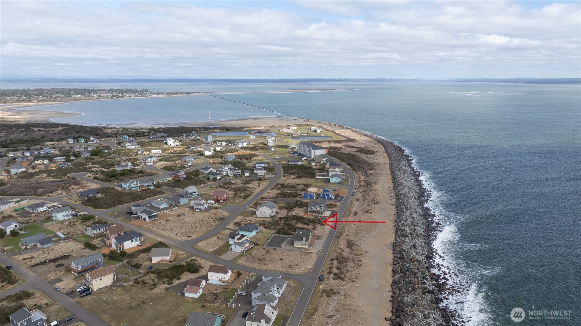 1493 E Ocean Shores Boulevard Property Photo 18