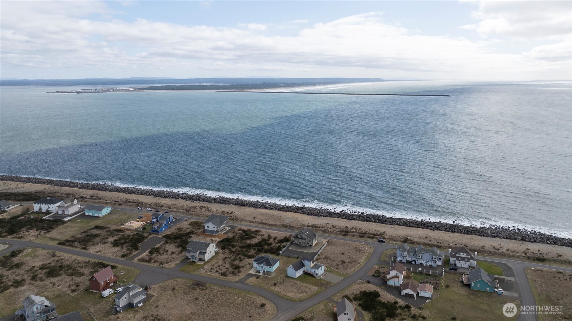 1493 E Ocean Shores Boulevard Property Photo 21