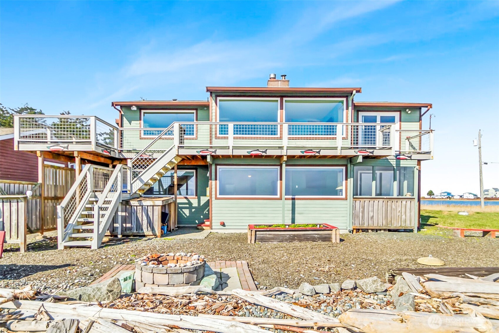 441 Beach Drive Property Photo