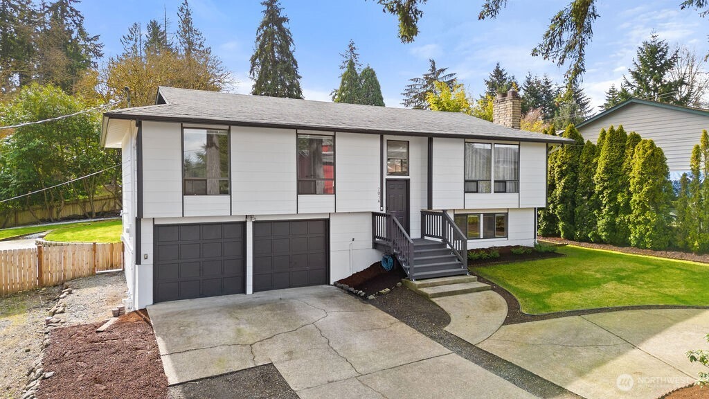 7016 96th Street Property Photo