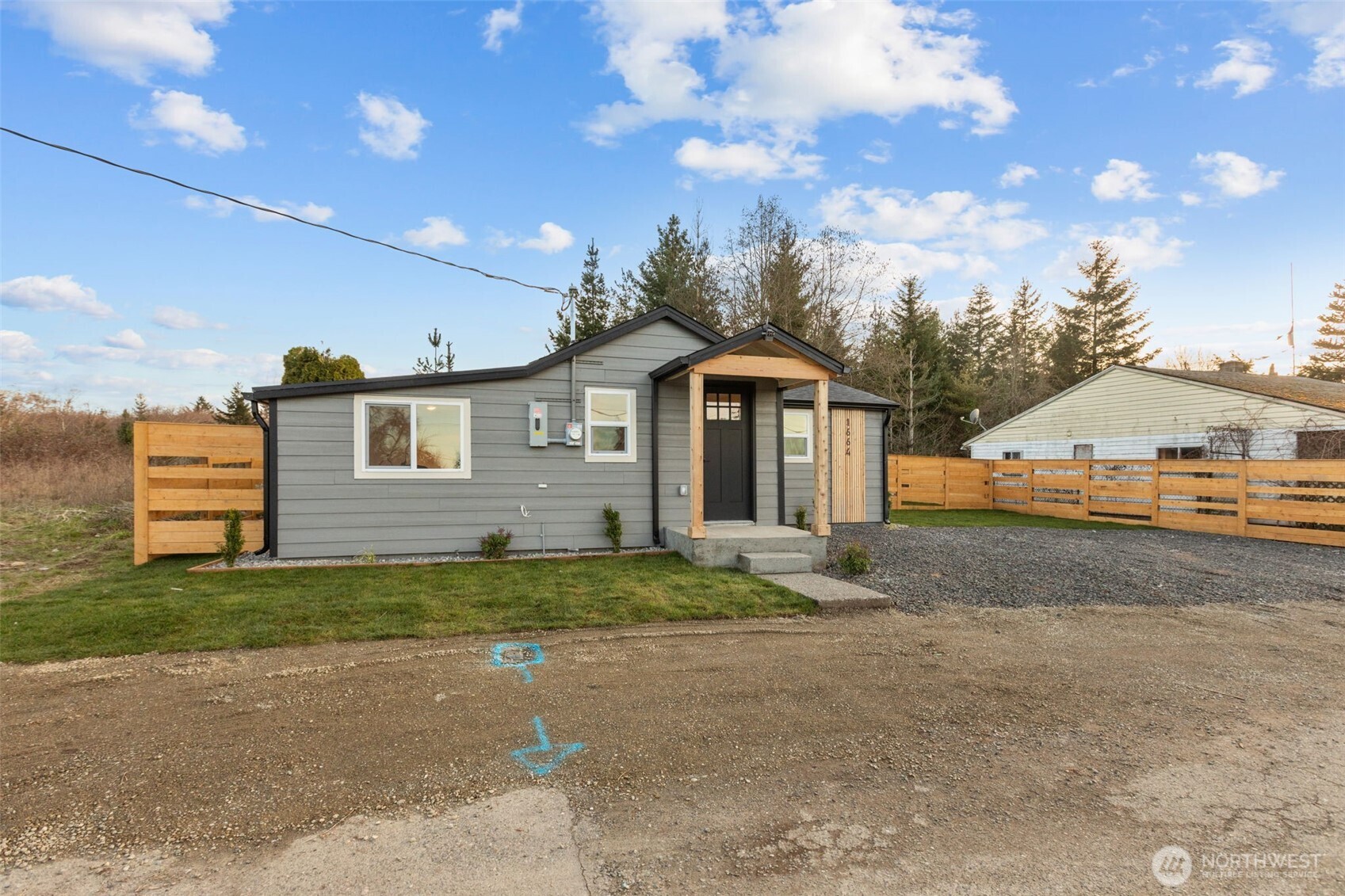 1664 Se Crawford Road Property Photo