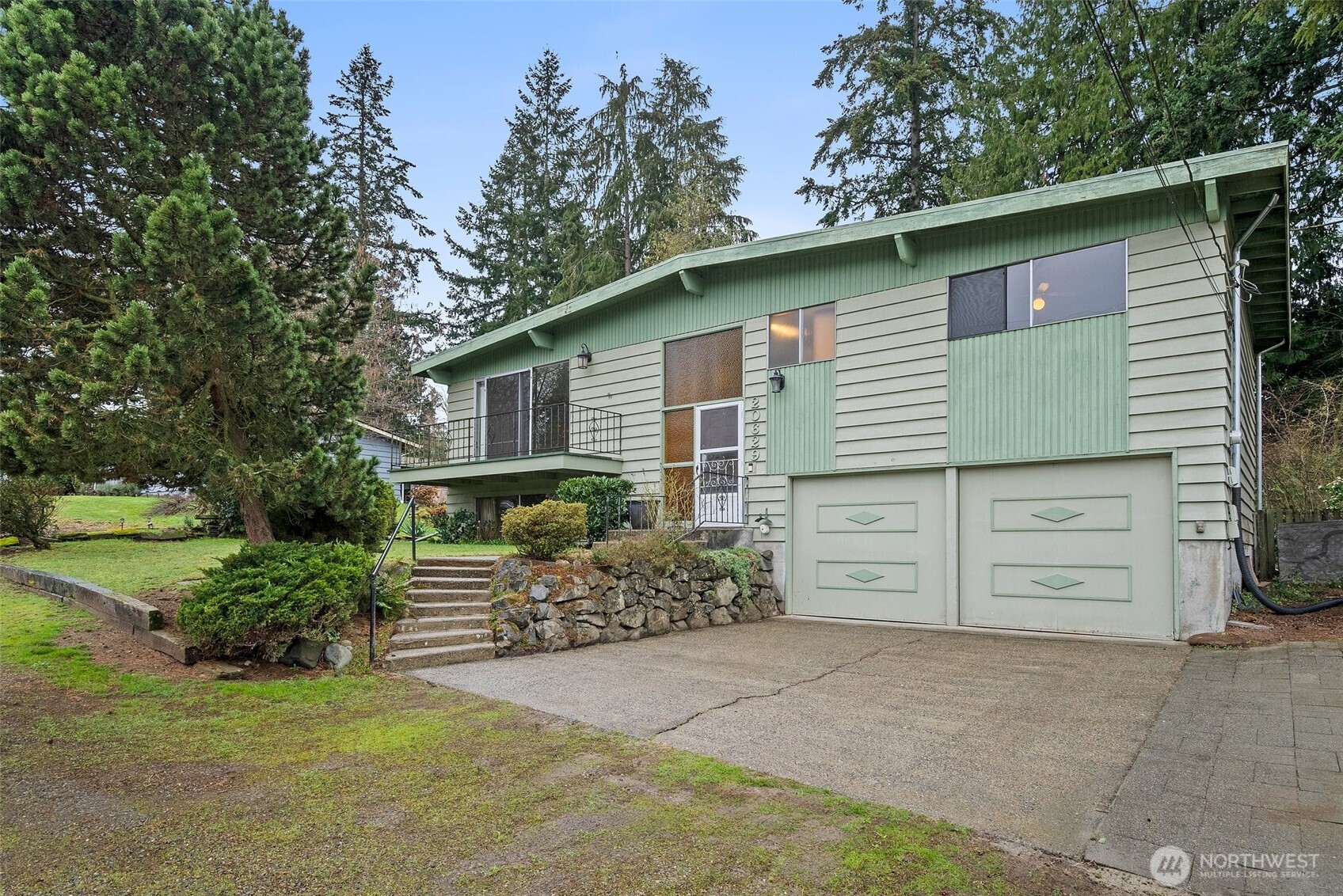 20629 5th Avenue Property Photo