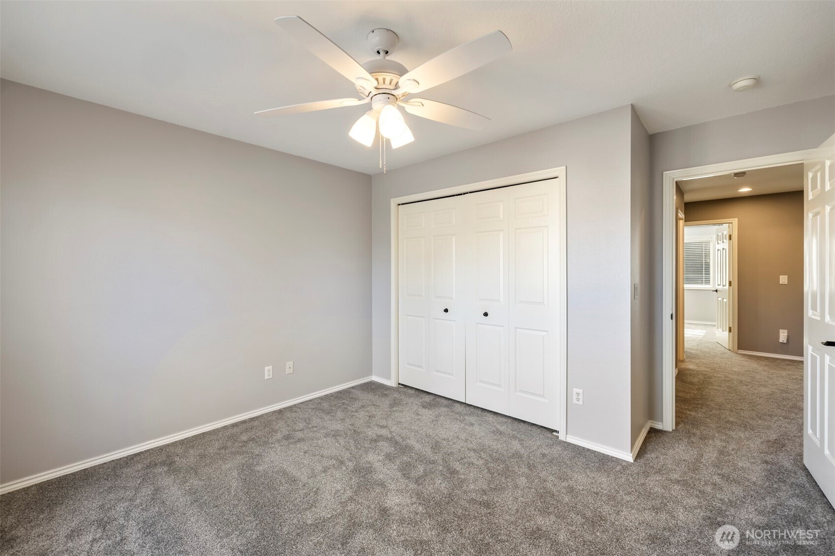 16405 Ne 38th Street Property Photo 24