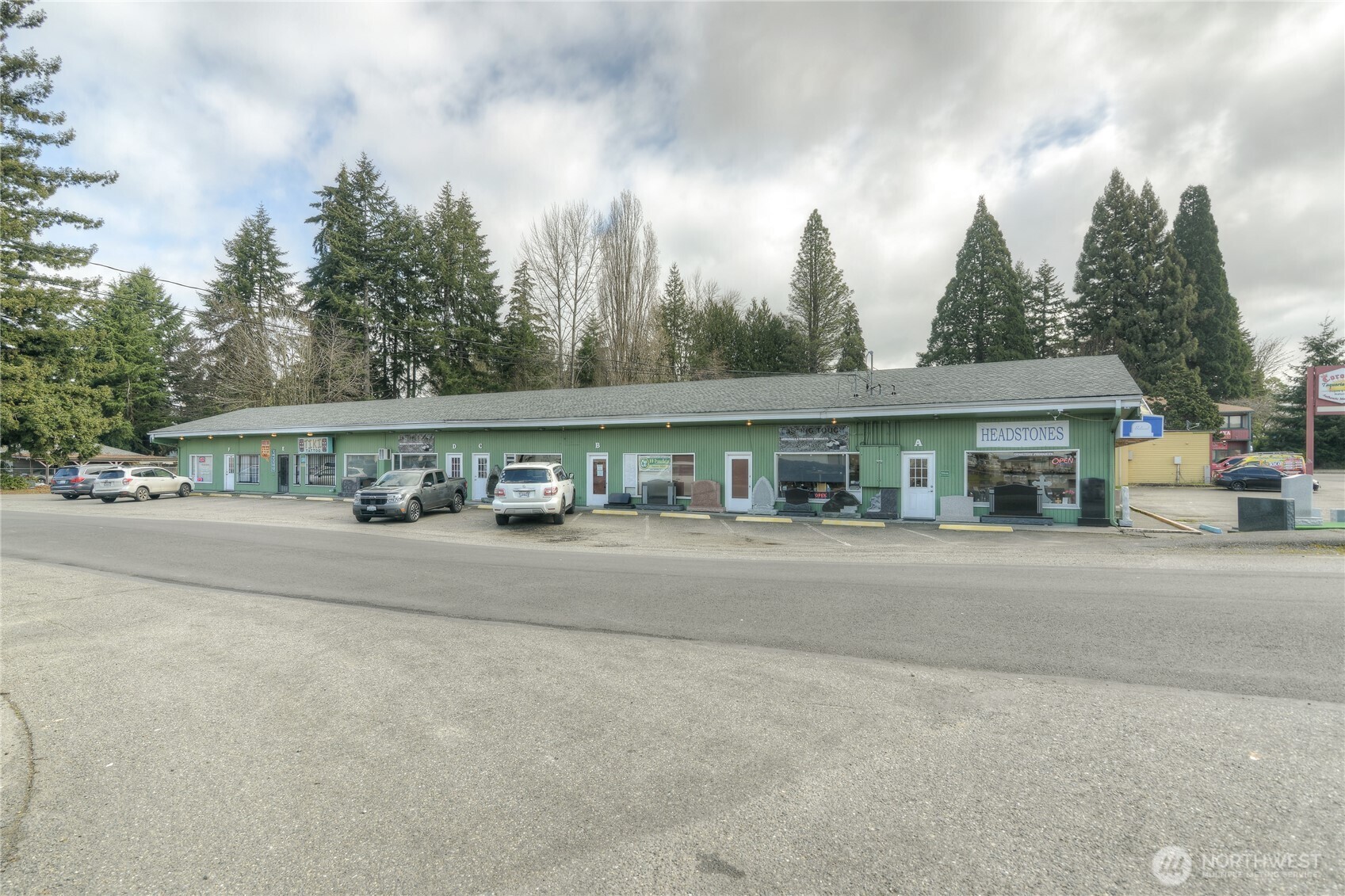 3700 Pacific Avenue Property Photo 2