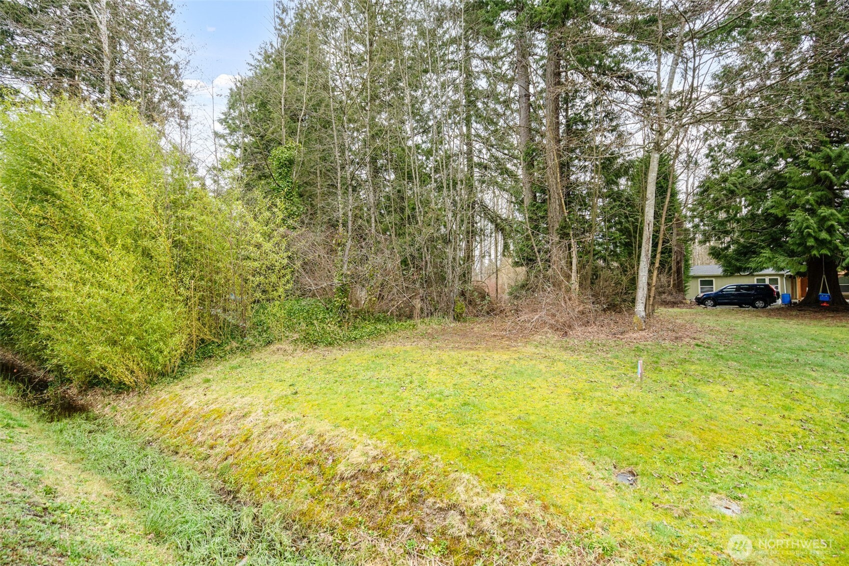 7876 Crockett Road Property Photo 6