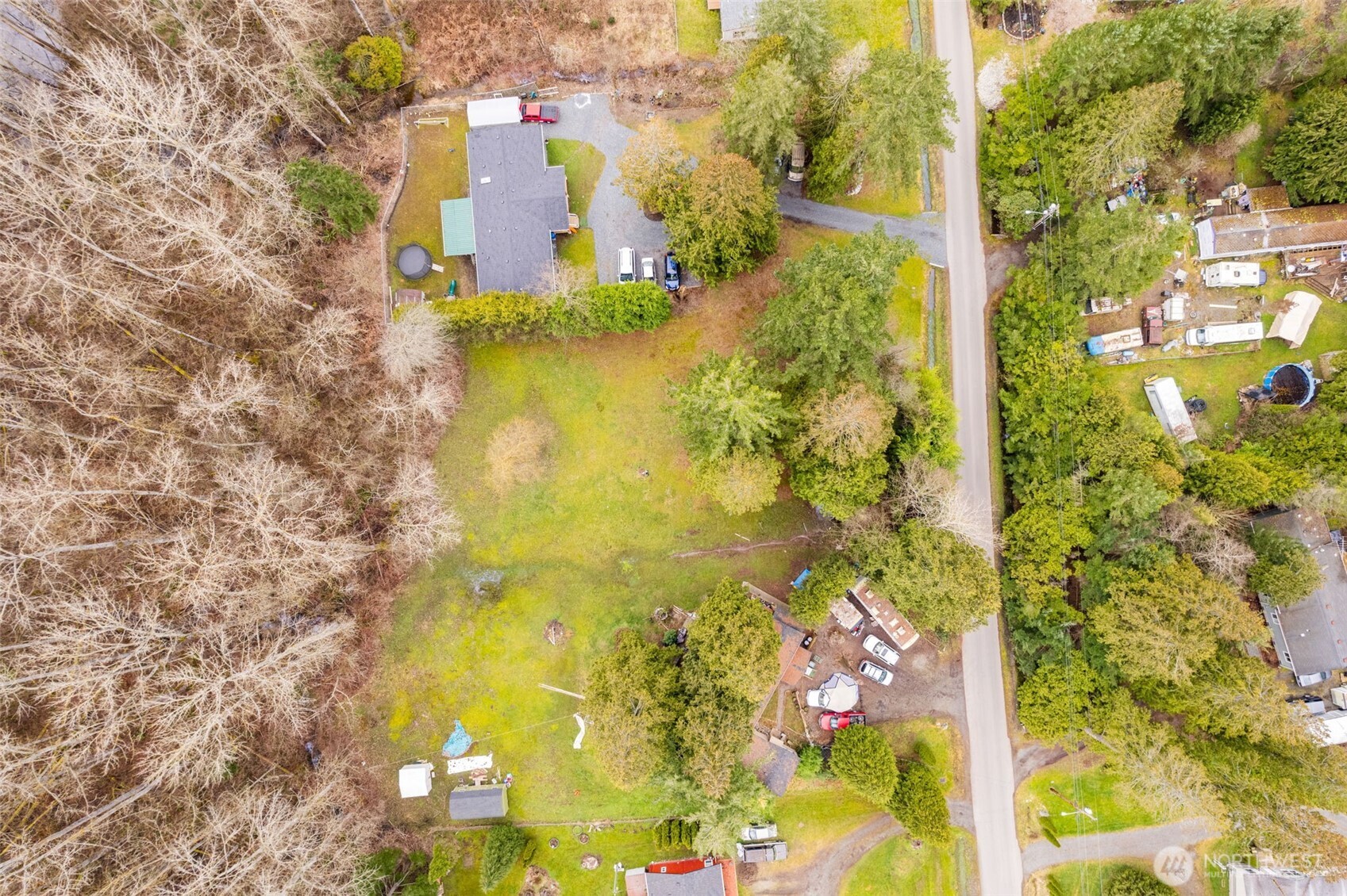 7876 Crockett Road Property Photo 8