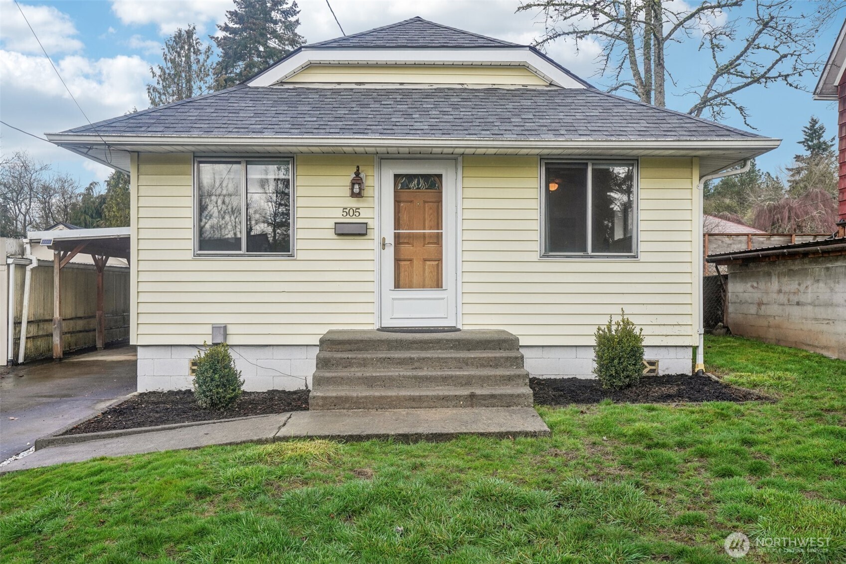 505 Burcham Street Property Photo
