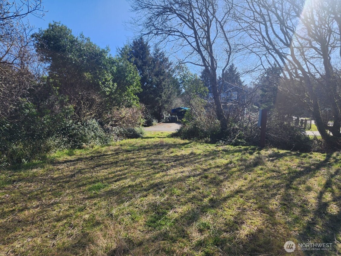 364 Mizzen Street Property Photo 12