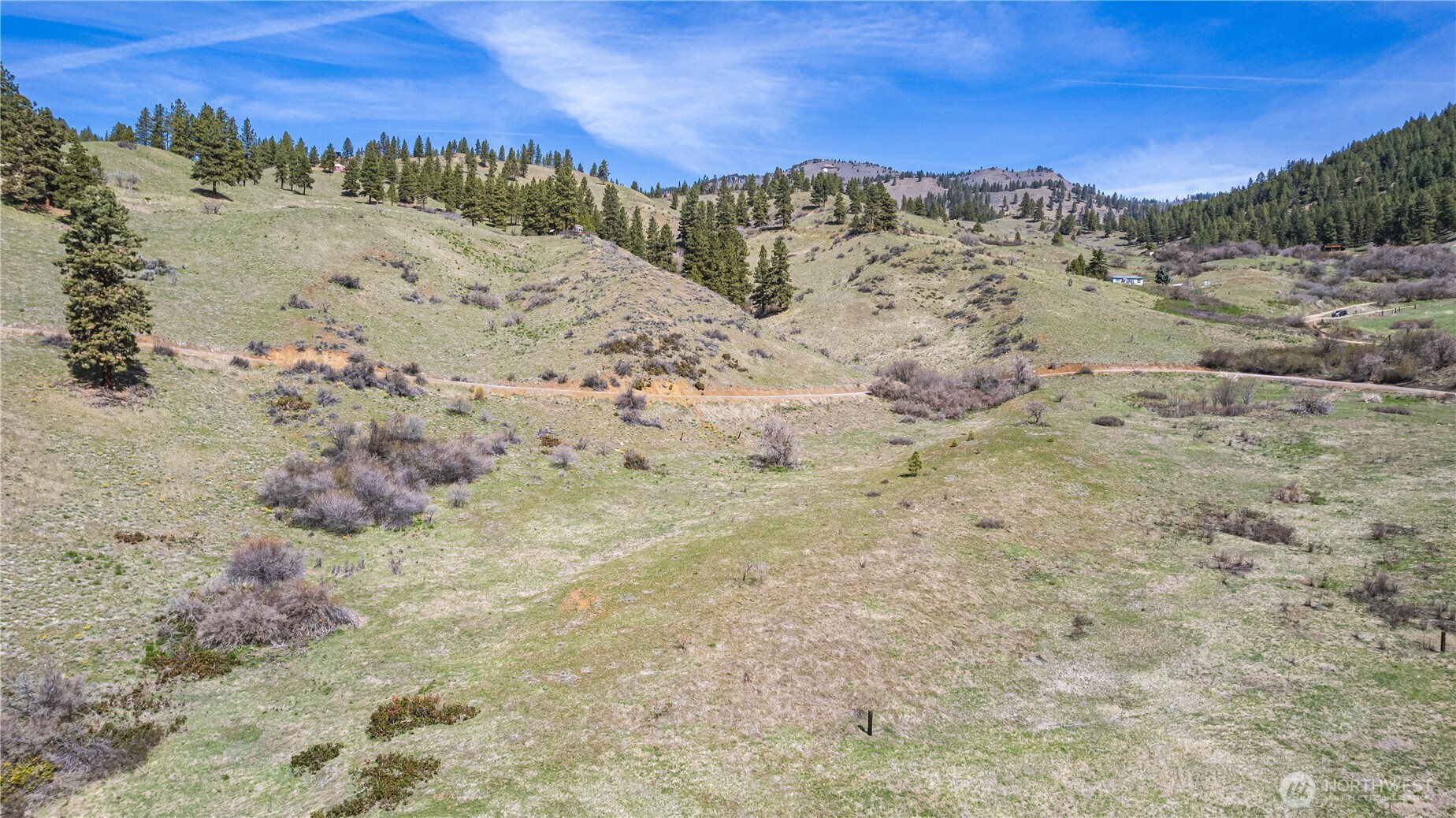 9640 Nahahum Canyon Road Property Photo 7