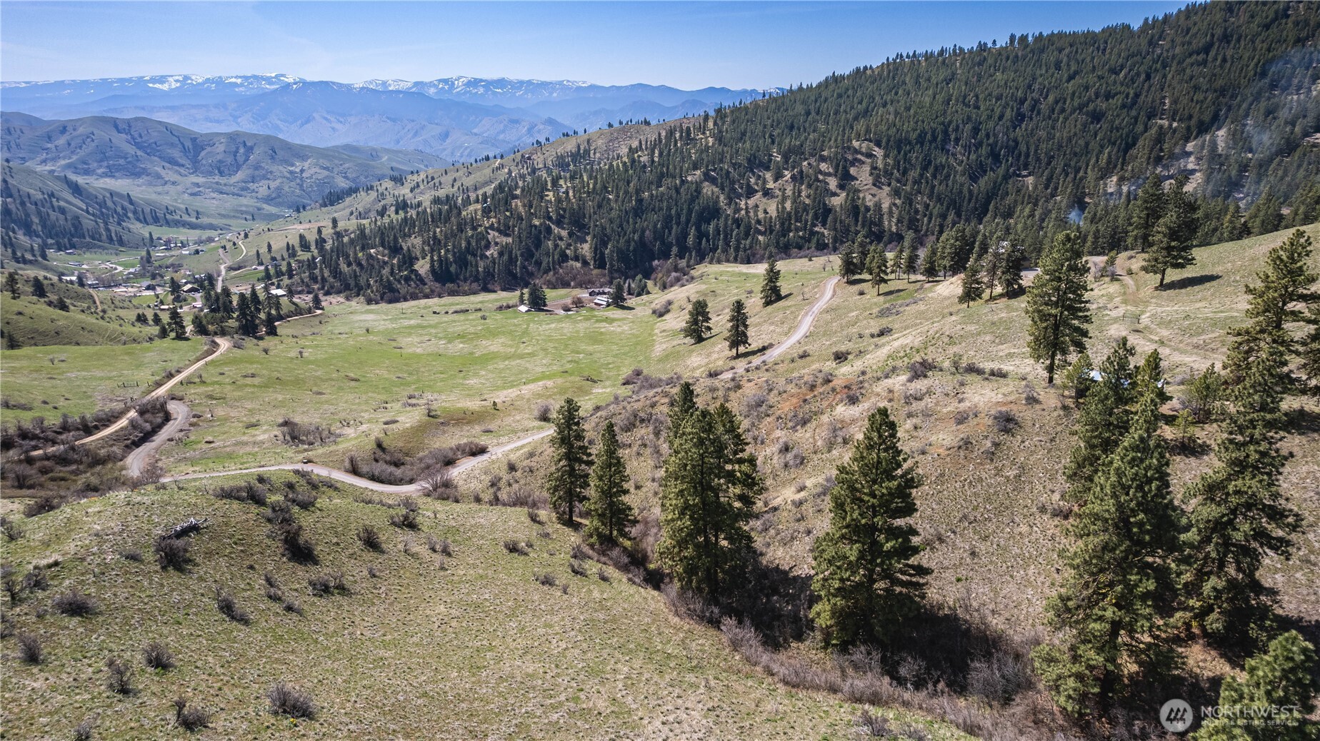 9640 Nahahum Canyon Road Property Photo 17