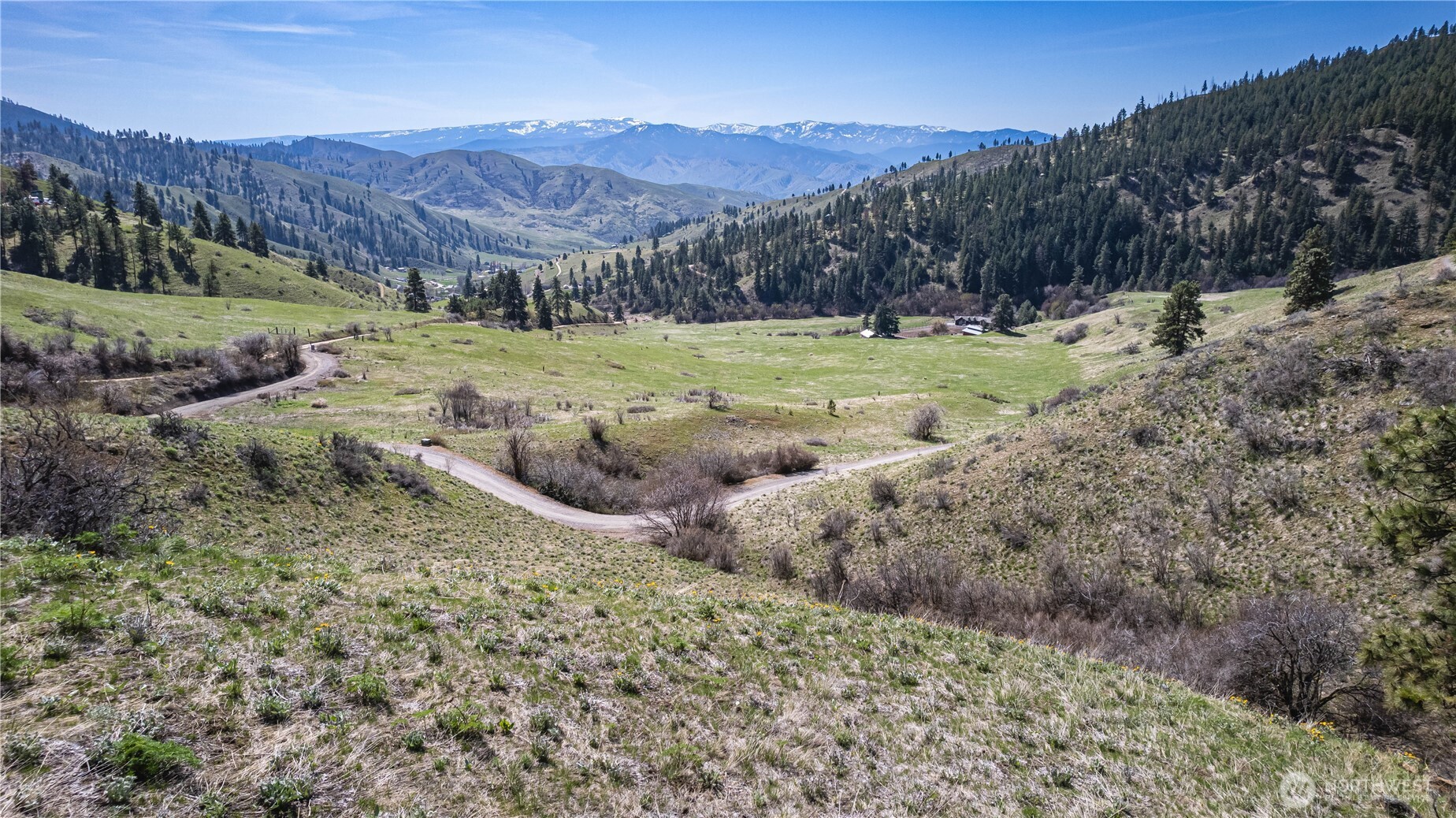 9640 Nahahum Canyon Road Property Photo 23