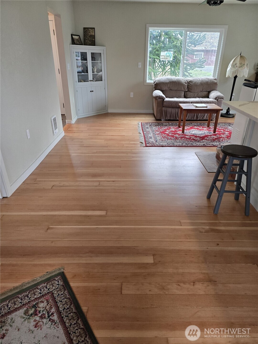 4215 Sandridge Road Property Photo 14