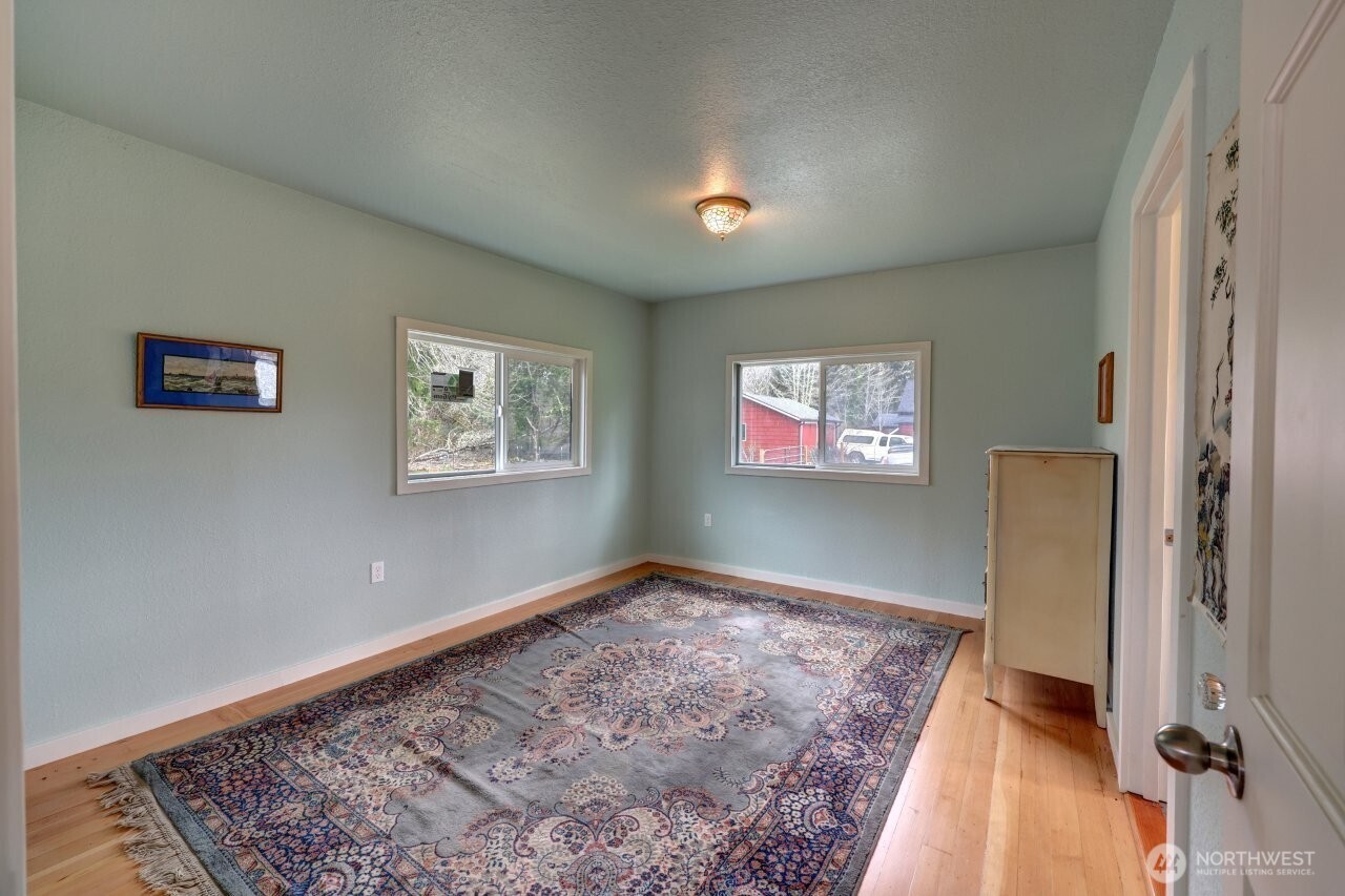 4215 Sandridge Road Property Photo 26