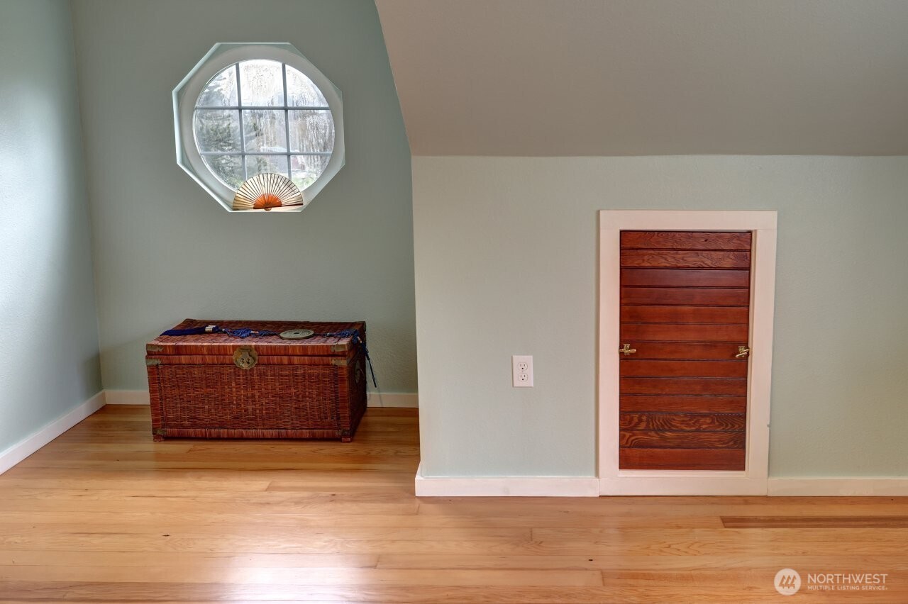 4215 Sandridge Road Property Photo 33