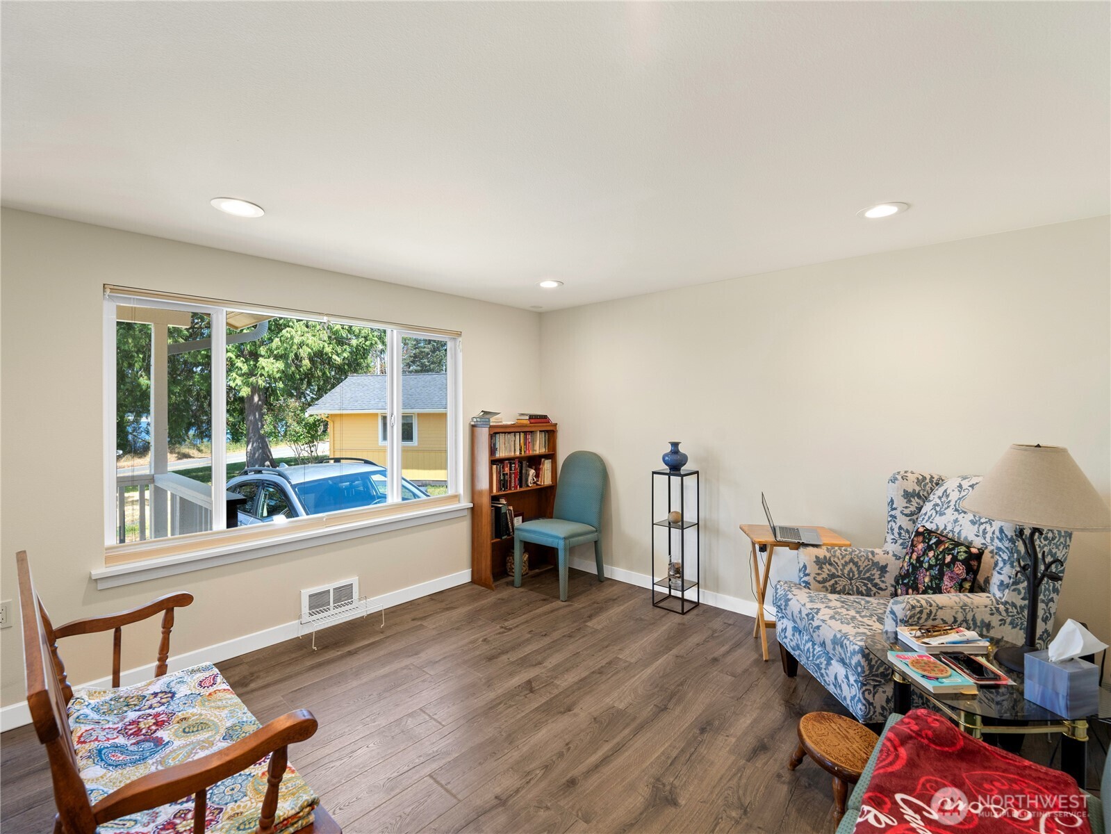 707 Madrona Way Property Photo 15