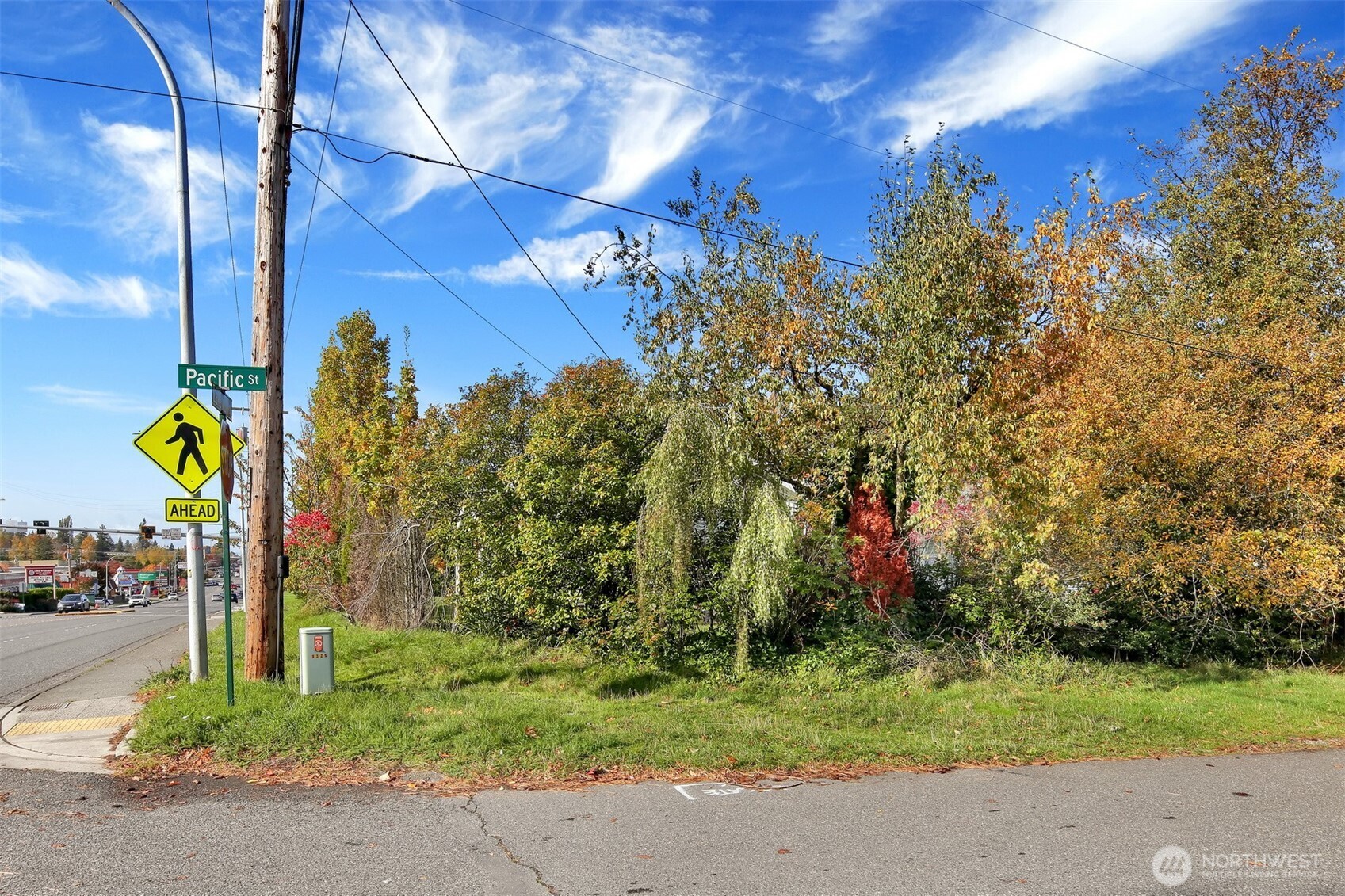 1301 1315 Lakeway Drive Property Photo 27