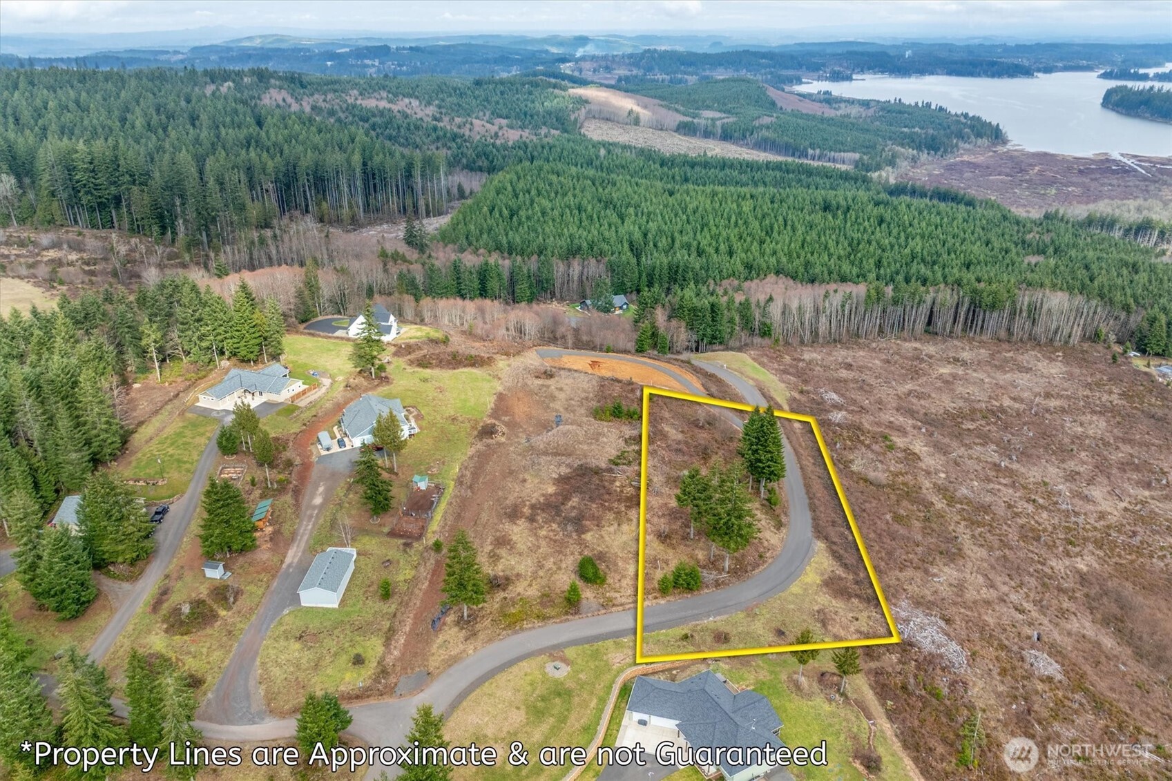 497 Red Hawk Drive Property Photo