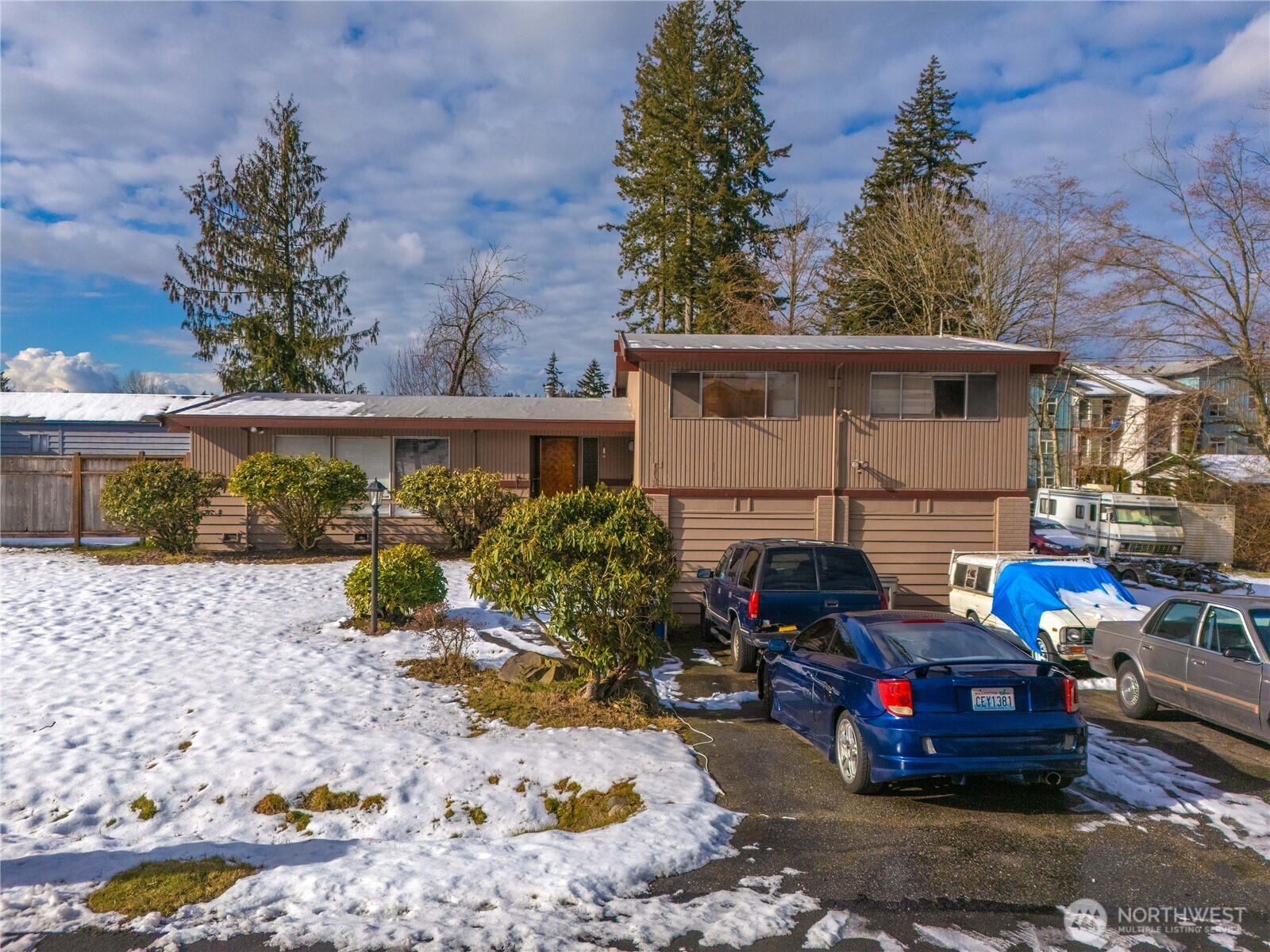 16620 20th Avenue Property Photo 4