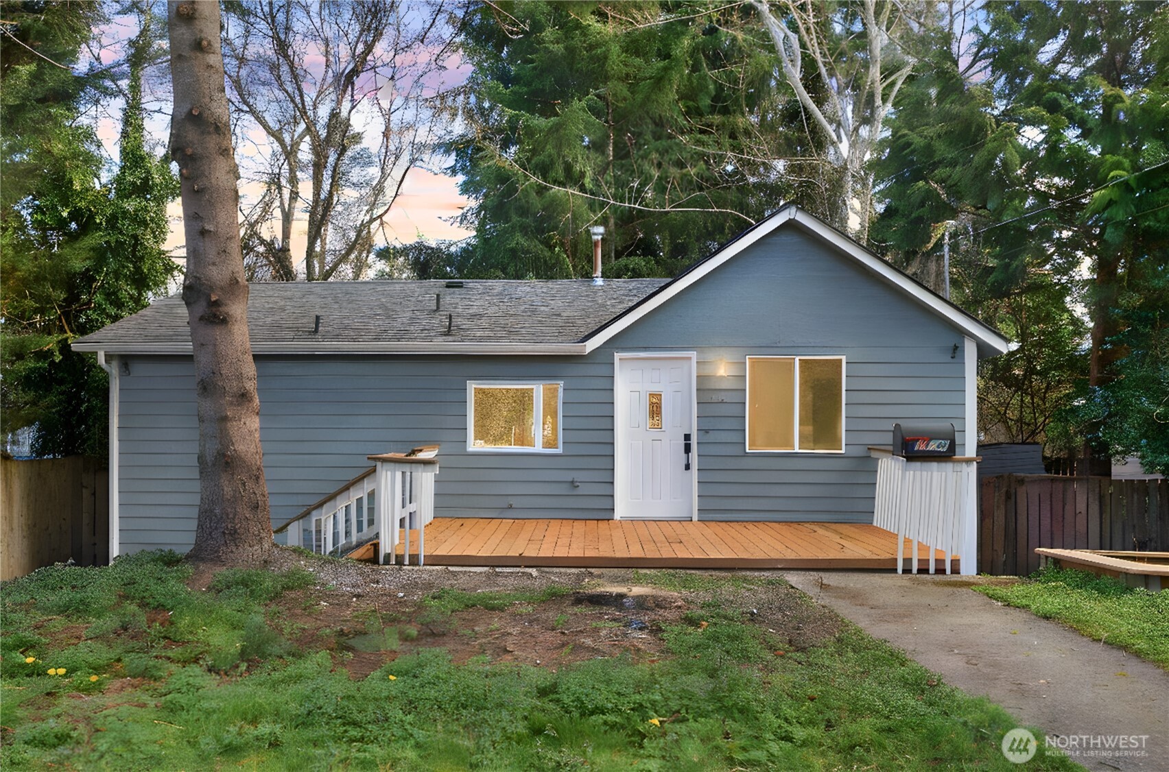 1132 Puget Street Property Photo