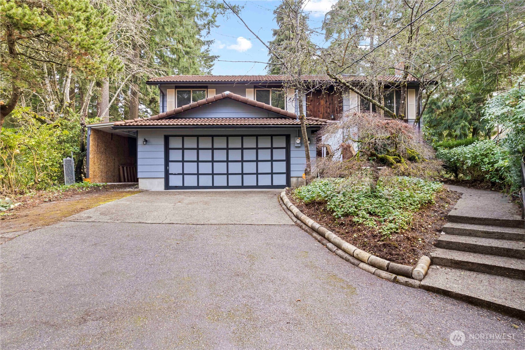 456 Bulldog Street Property Photo