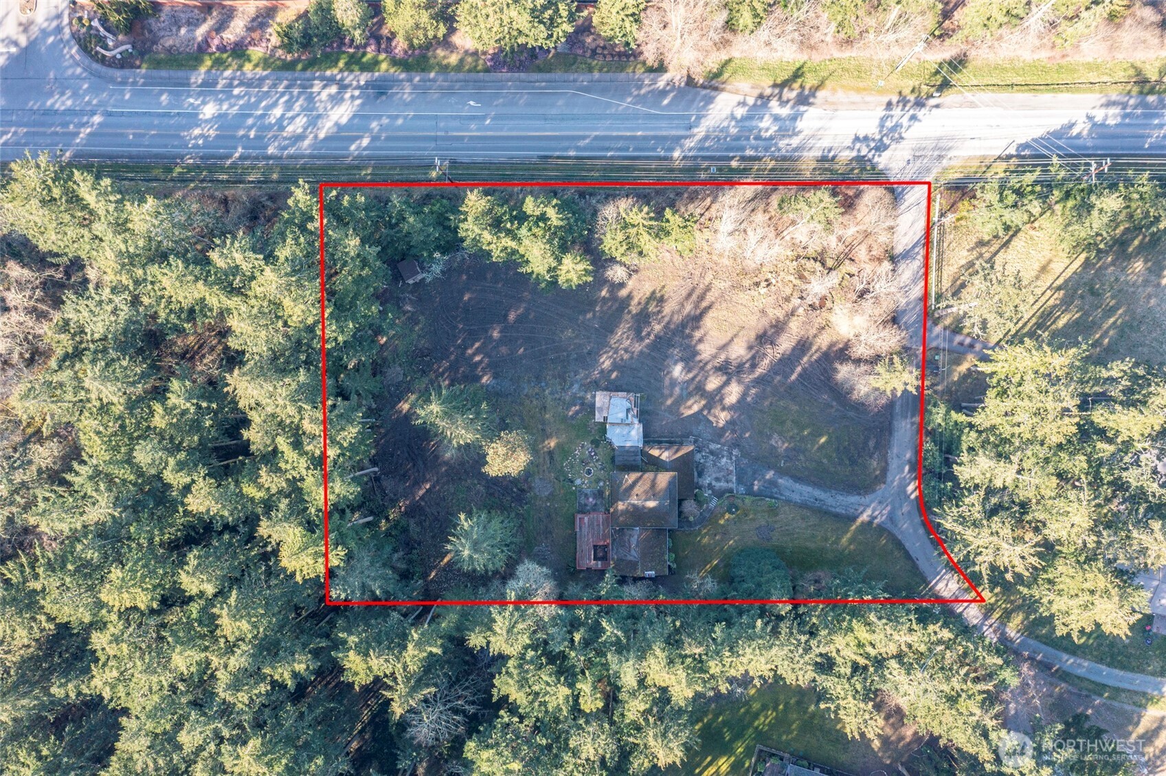 1981 Country Lane Property Photo 3