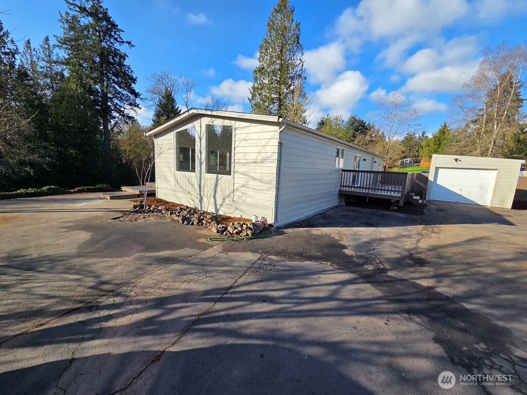 108 Schonert Place Property Photo
