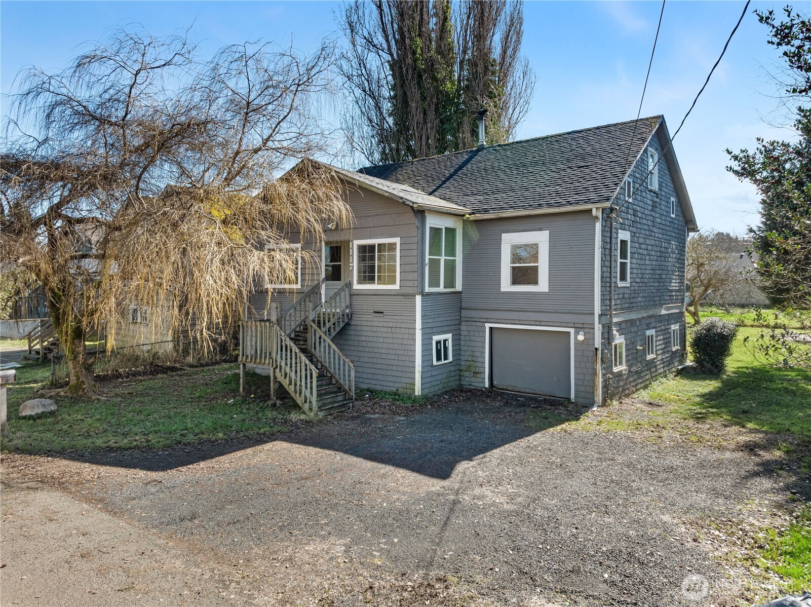 1117 W Stockwell Street Property Photo