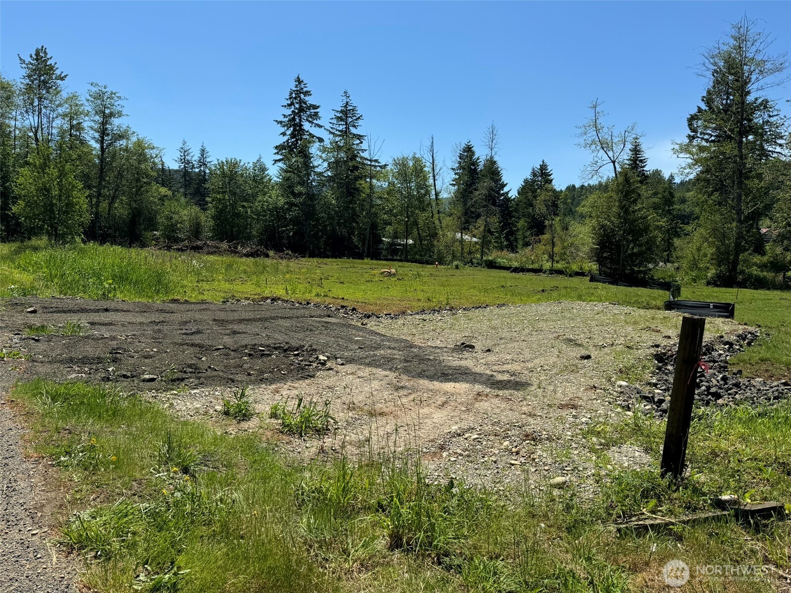 849 Wilson Road Property Photo 4