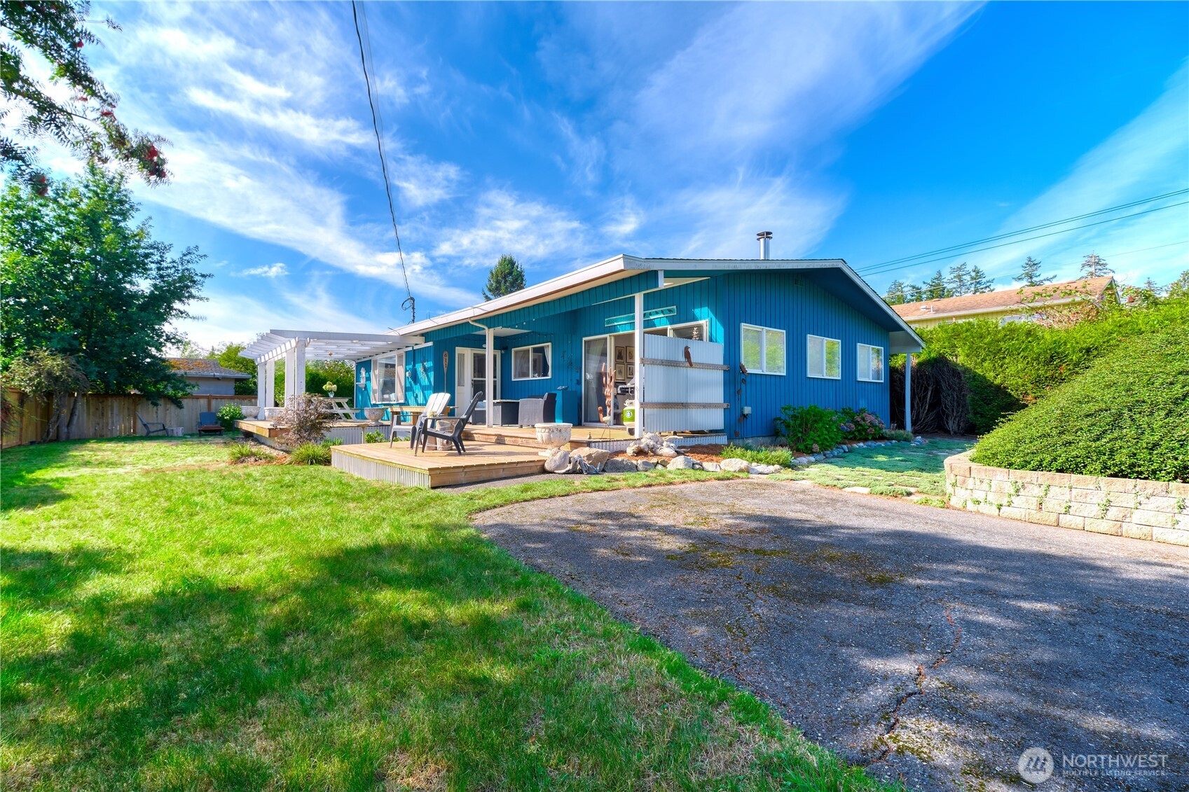 611 Crystal Beach Road Property Photo