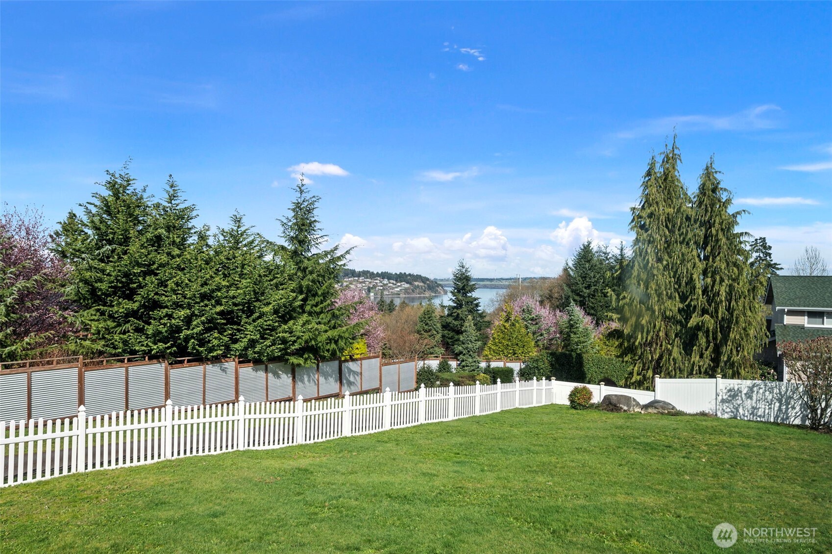 Gig Harbor High Real Estate Listings Main Image