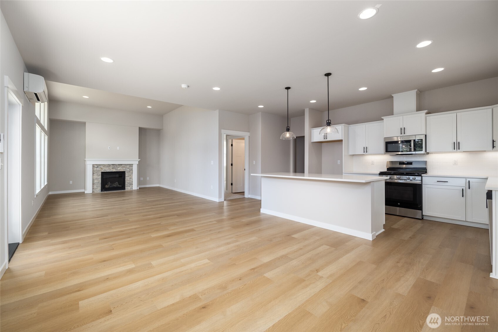 804 Parkland Loop Property Photo 16