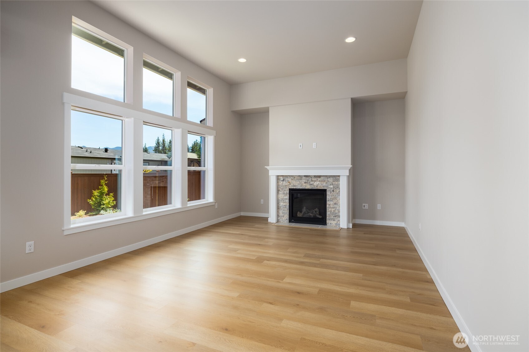 804 Parkland Loop Property Photo 18