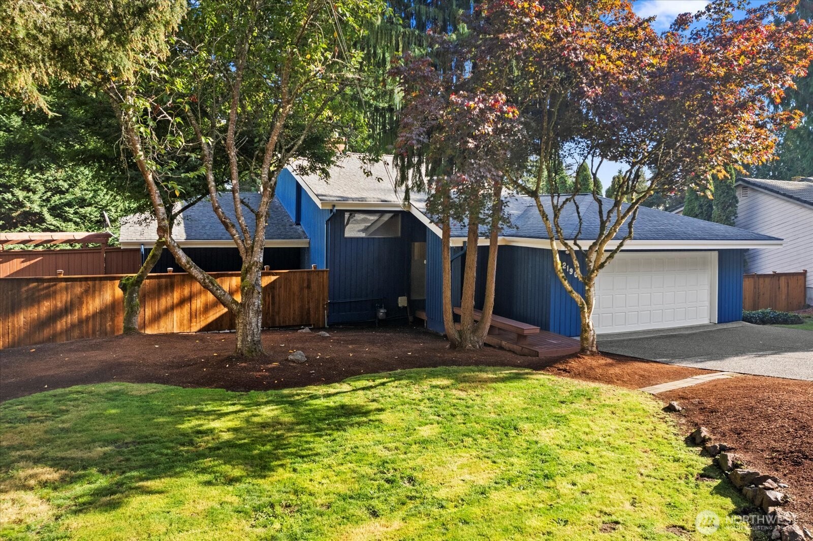21907 3rd Avenue Property Photo