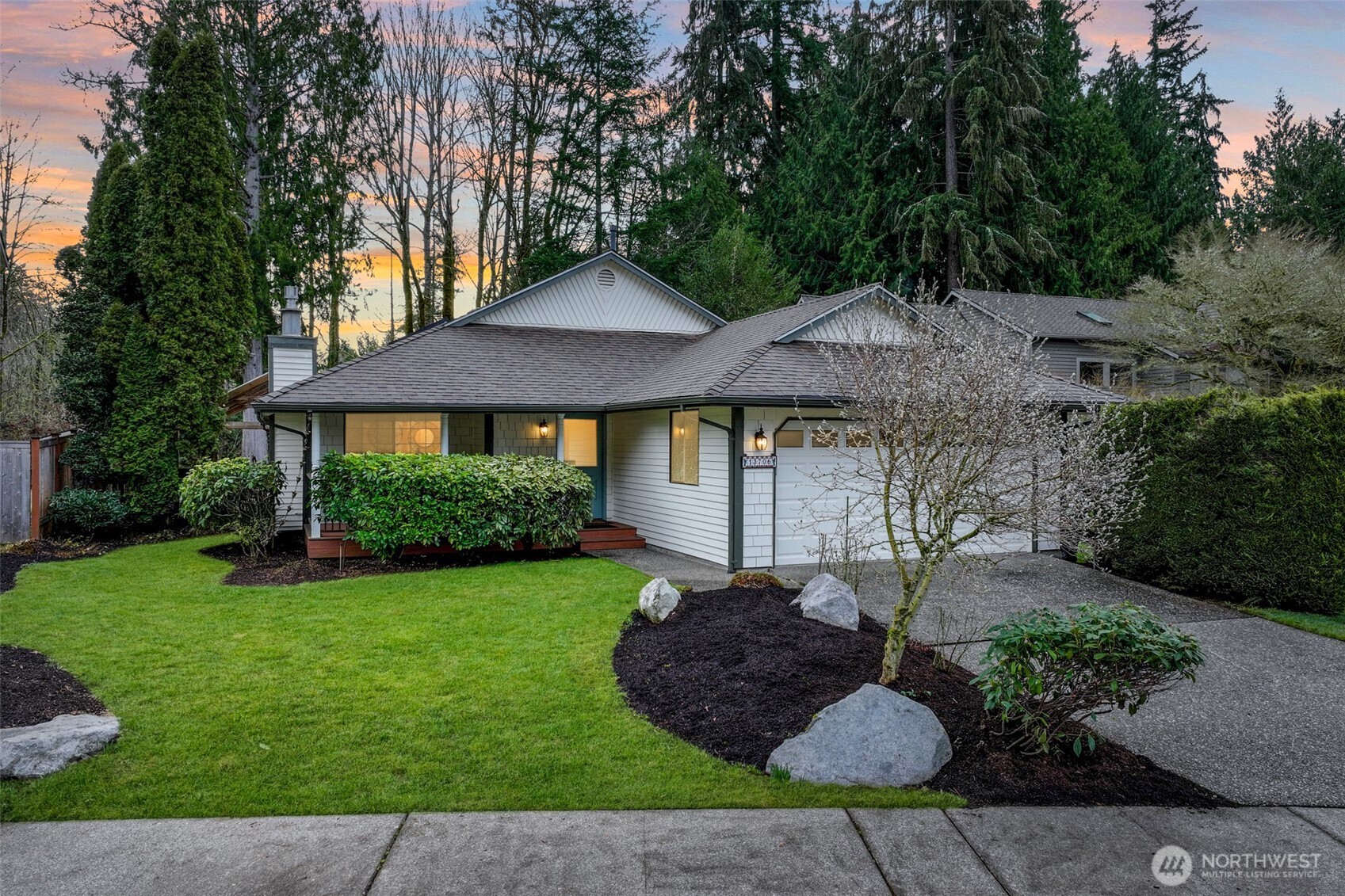 13706 176th Avenue Property Photo