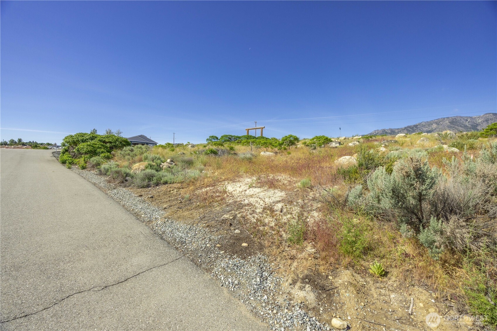 2 Boulder Loop Property Photo 16