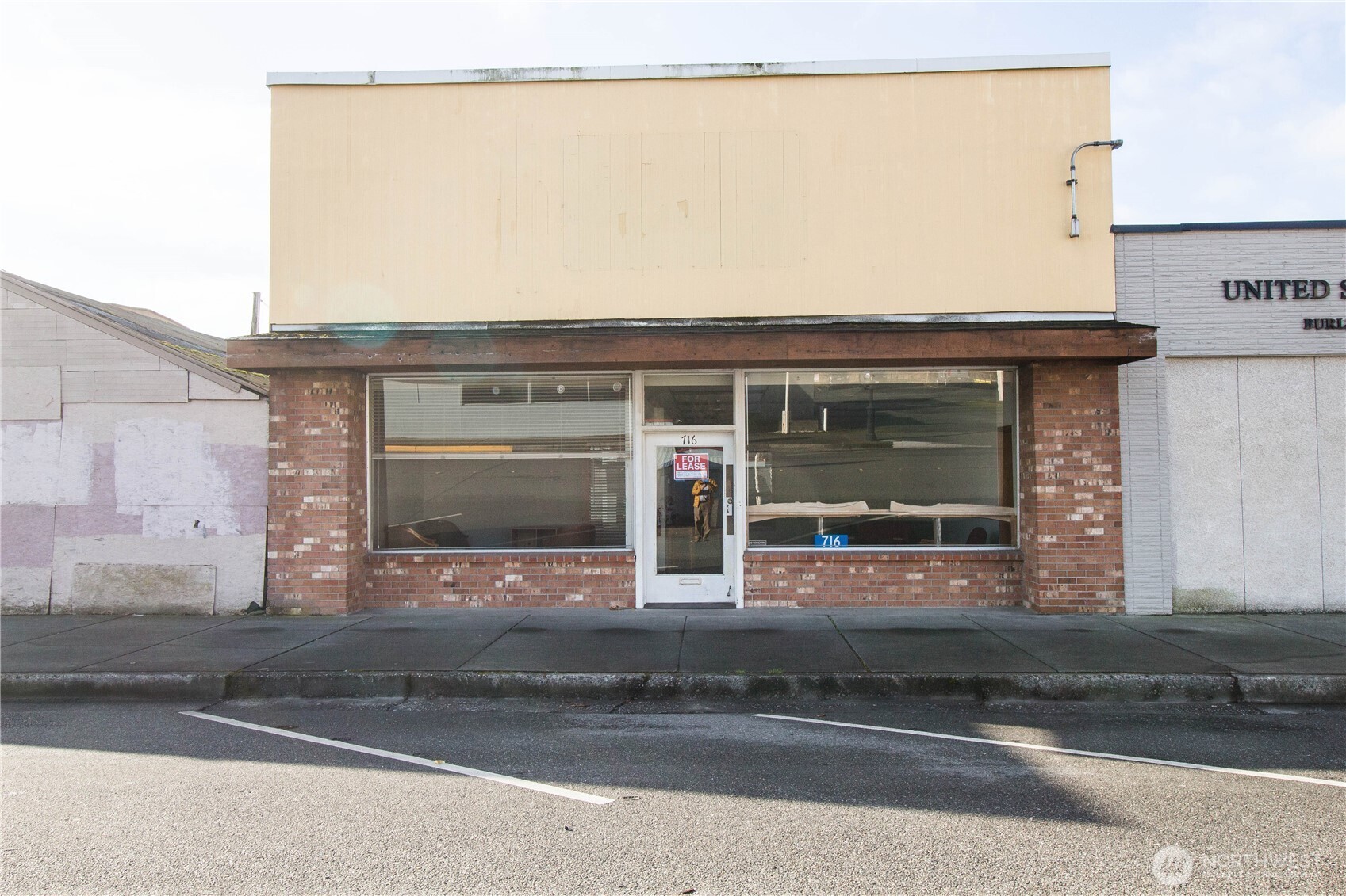 716 E Fairhaven Avenue Property Photo