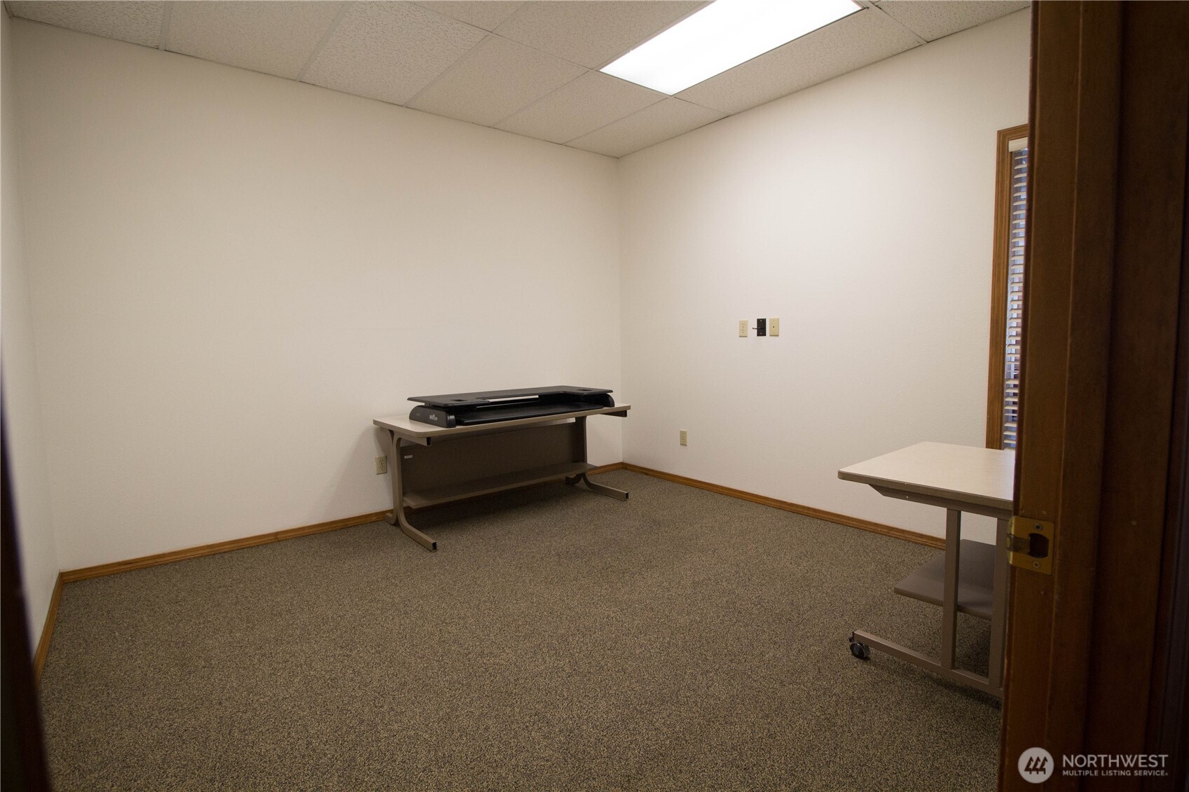 716 E Fairhaven Avenue Property Photo 10