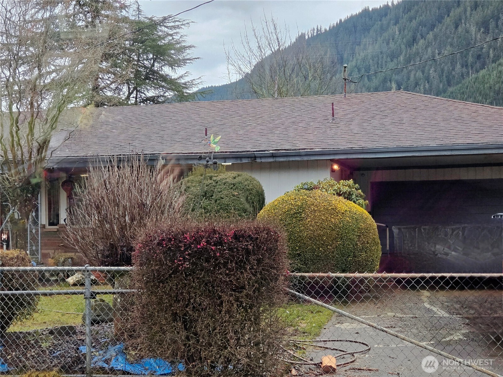 102 E Adams Avenue Property Photo