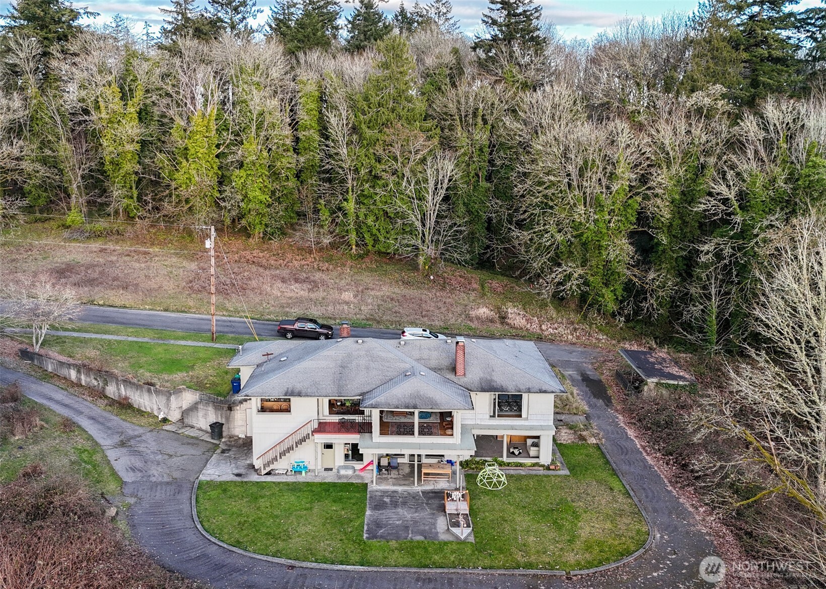1705 Arbutus Street Property Photo 4