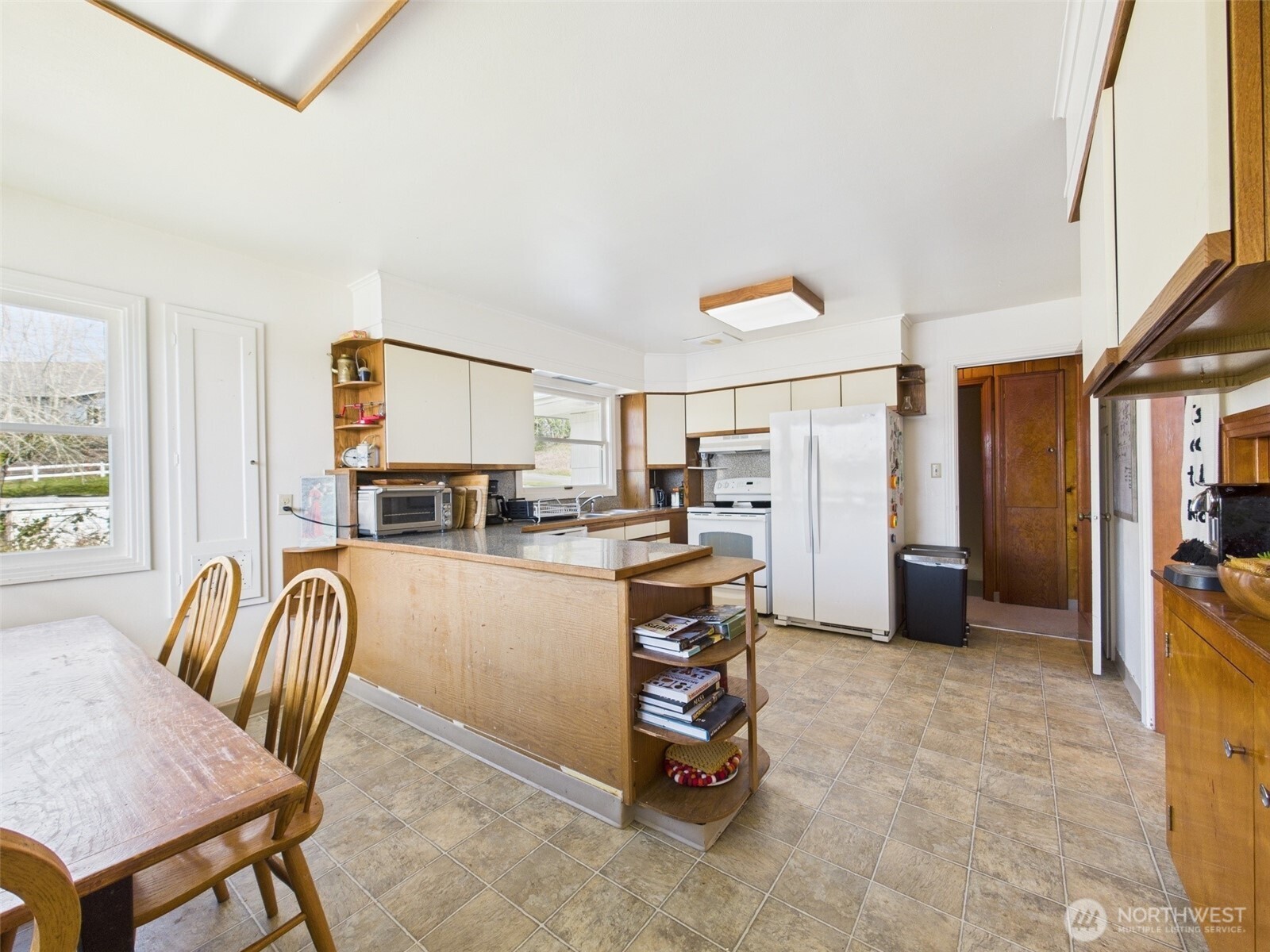 1705 Arbutus Street Property Photo 10