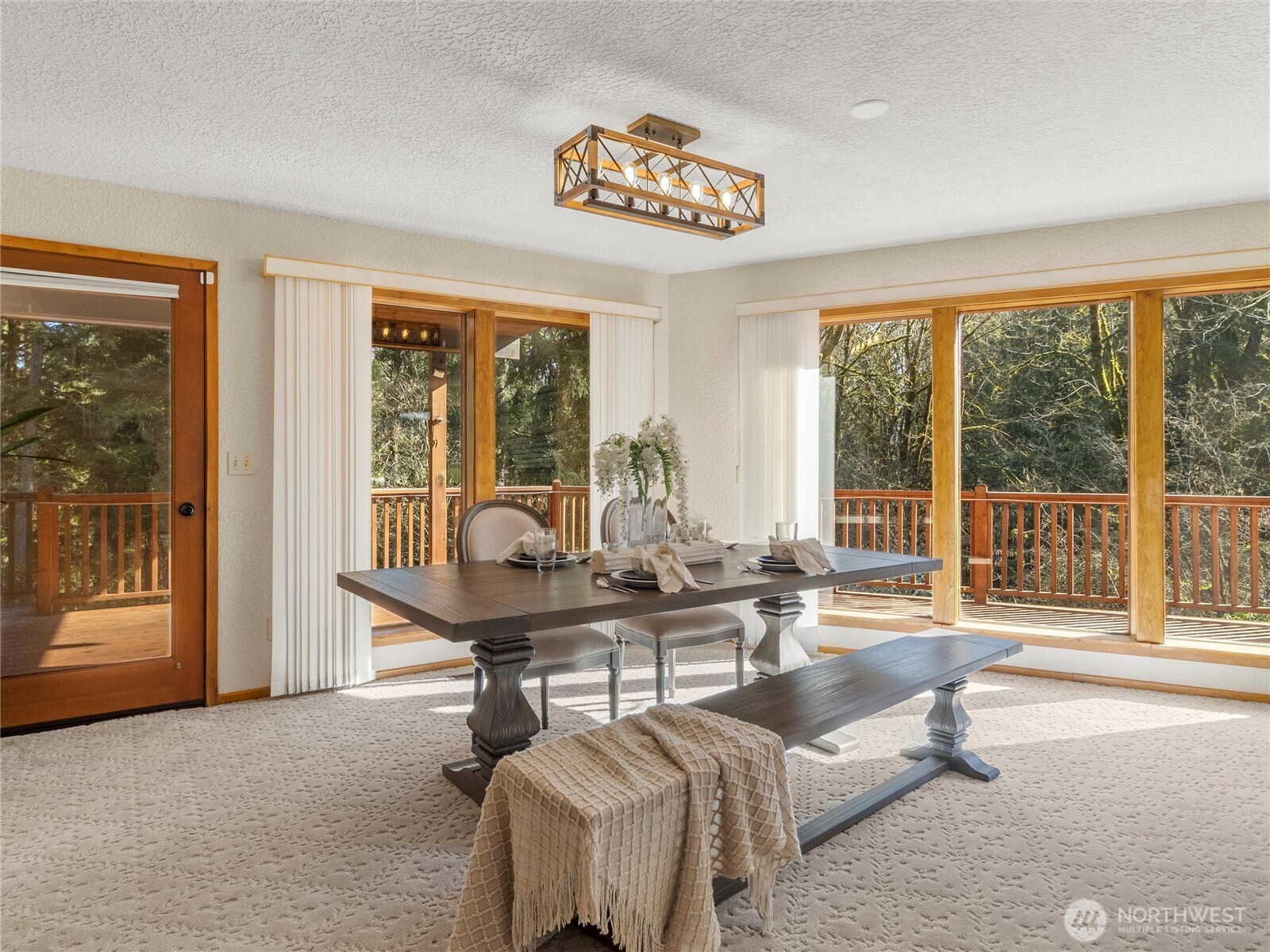 1908 Farwell Avenue Property Photo 9