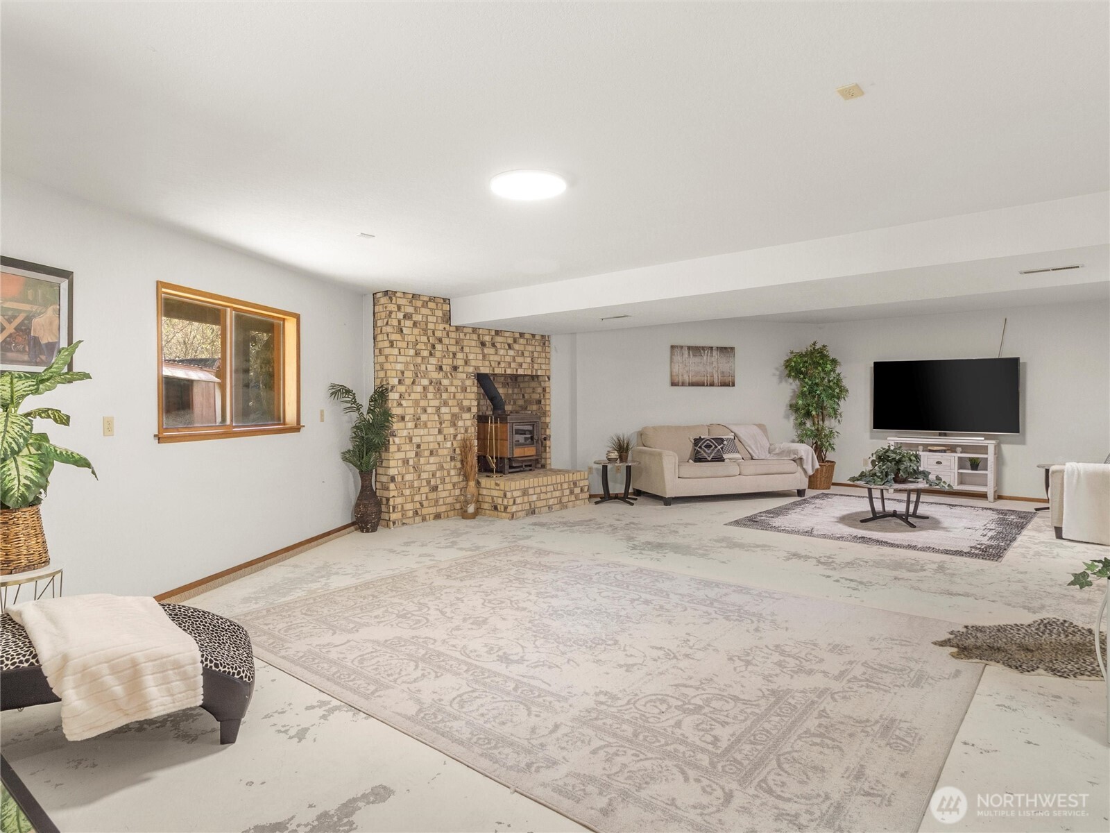 1908 Farwell Avenue Property Photo 24