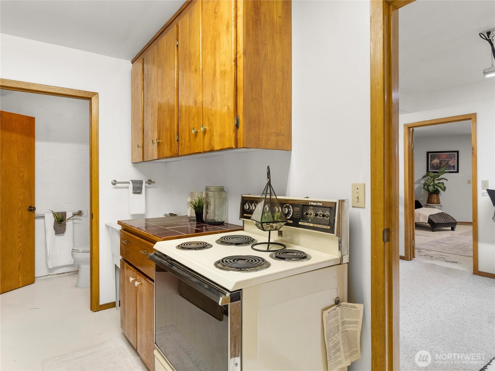 1908 Farwell Avenue Property Photo 28