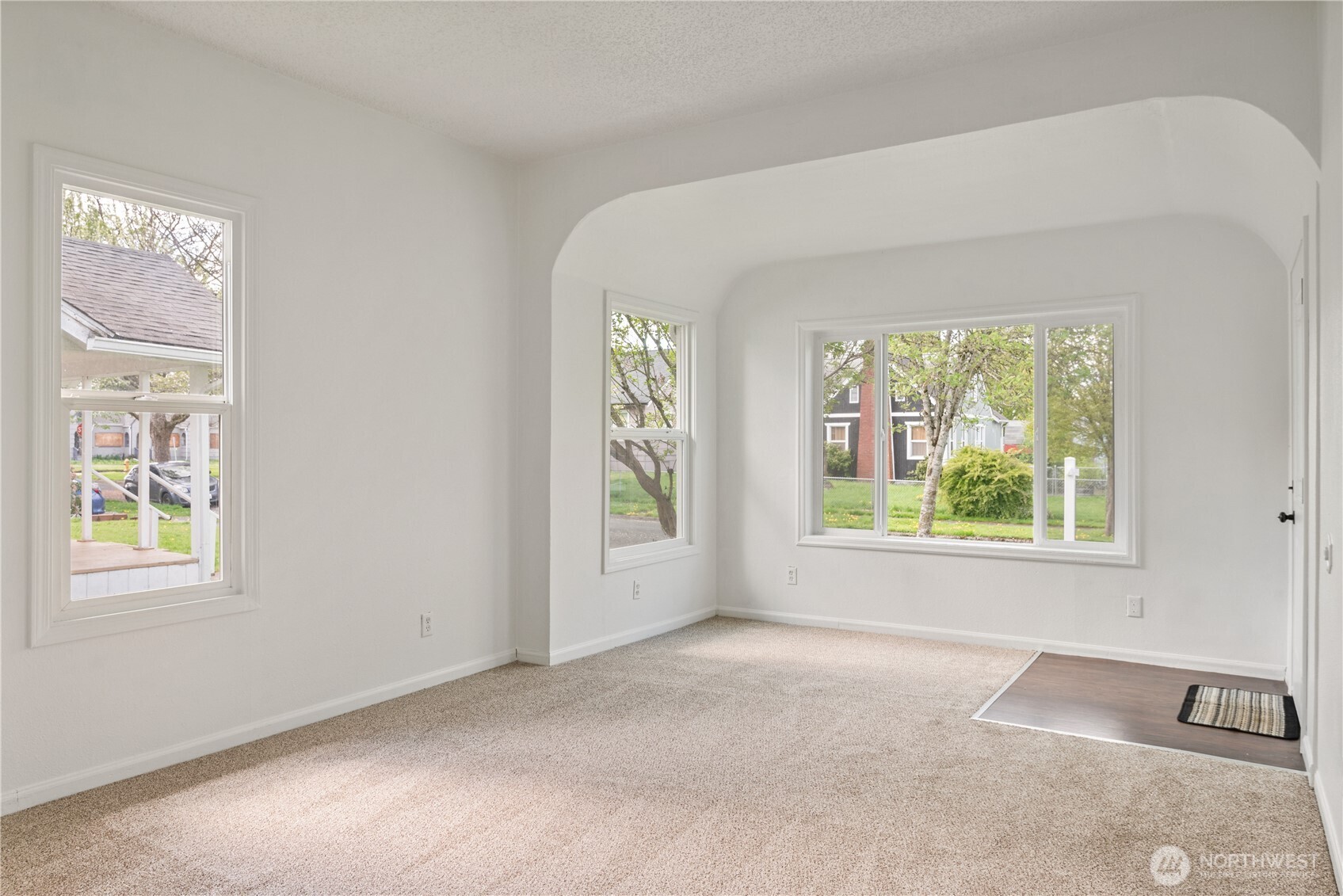 430 17th Avenue Property Photo 5