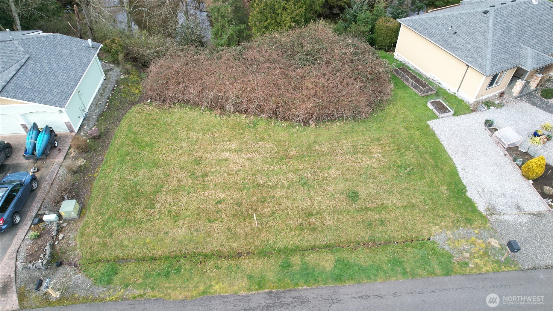 0 Comox Loop Property Photo 2