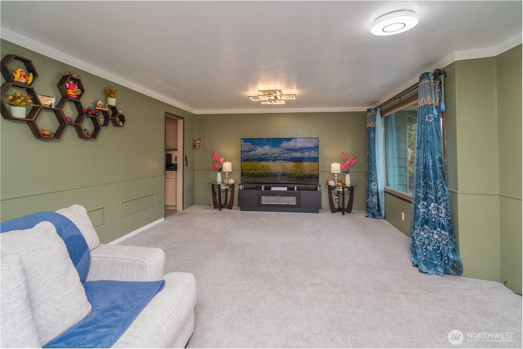 1215 Dundee Drive Property Photo 10