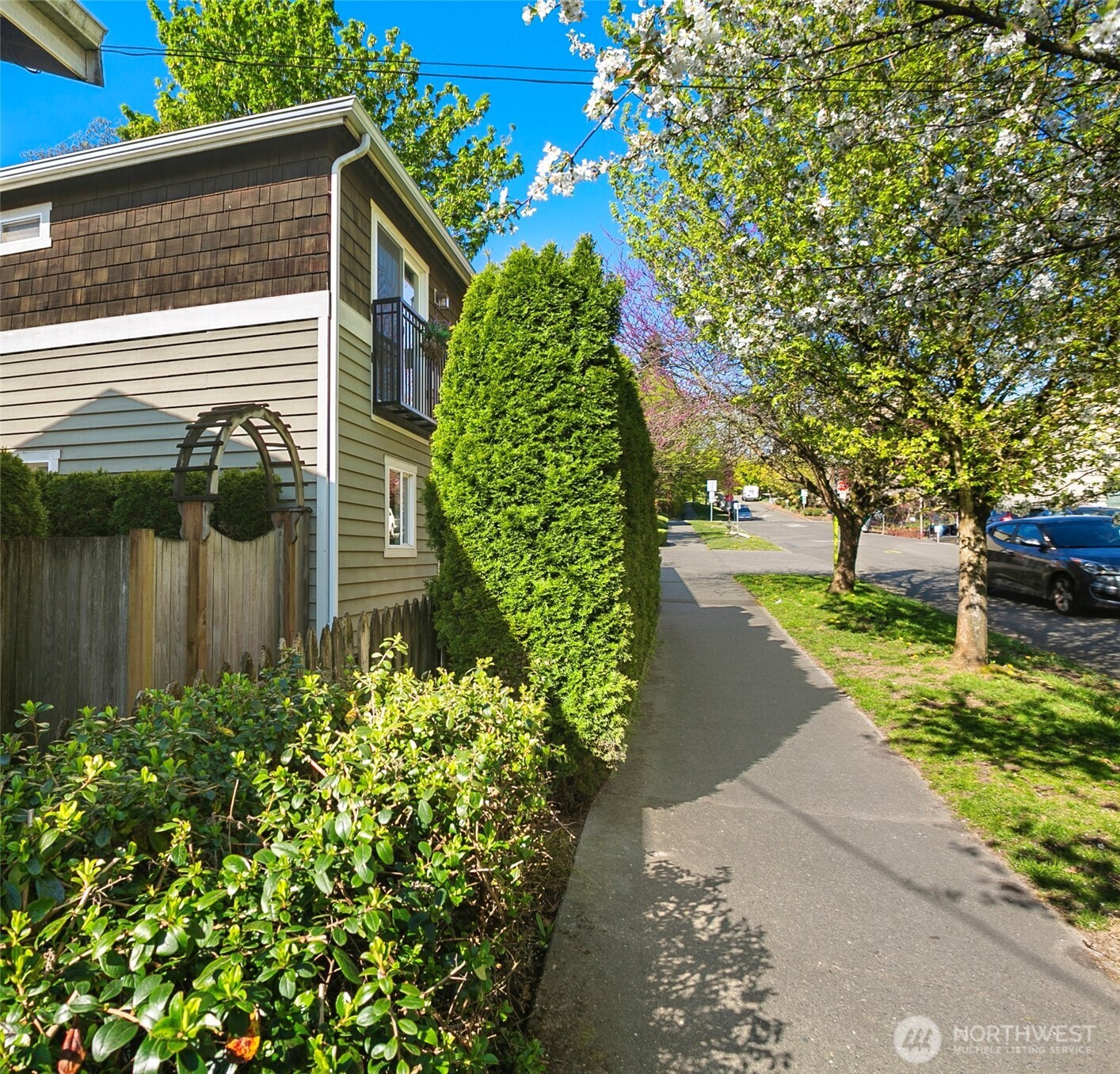 429 20th Avenue B Property Photo